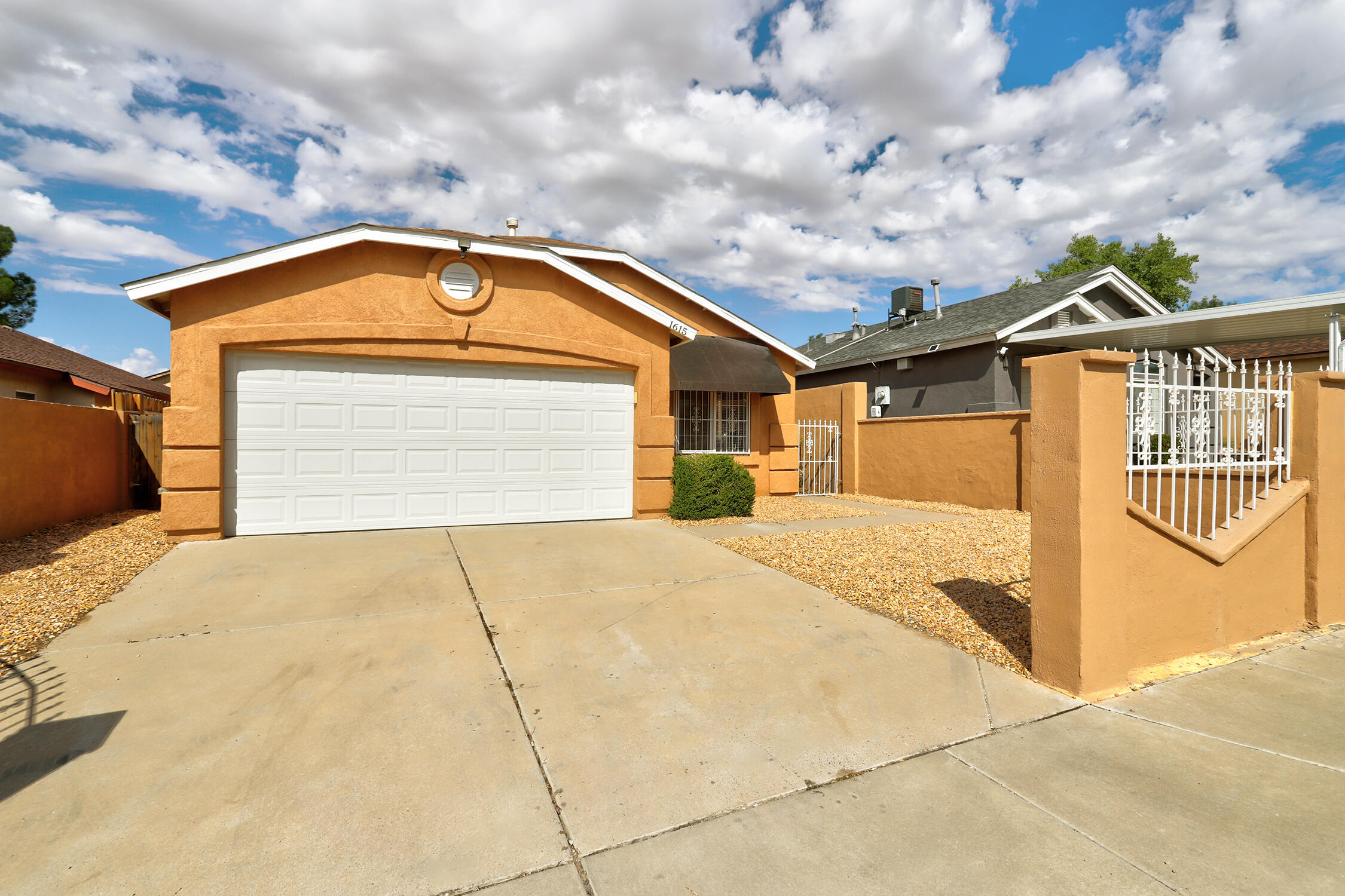 1615 QUIET DESERT Drive SW