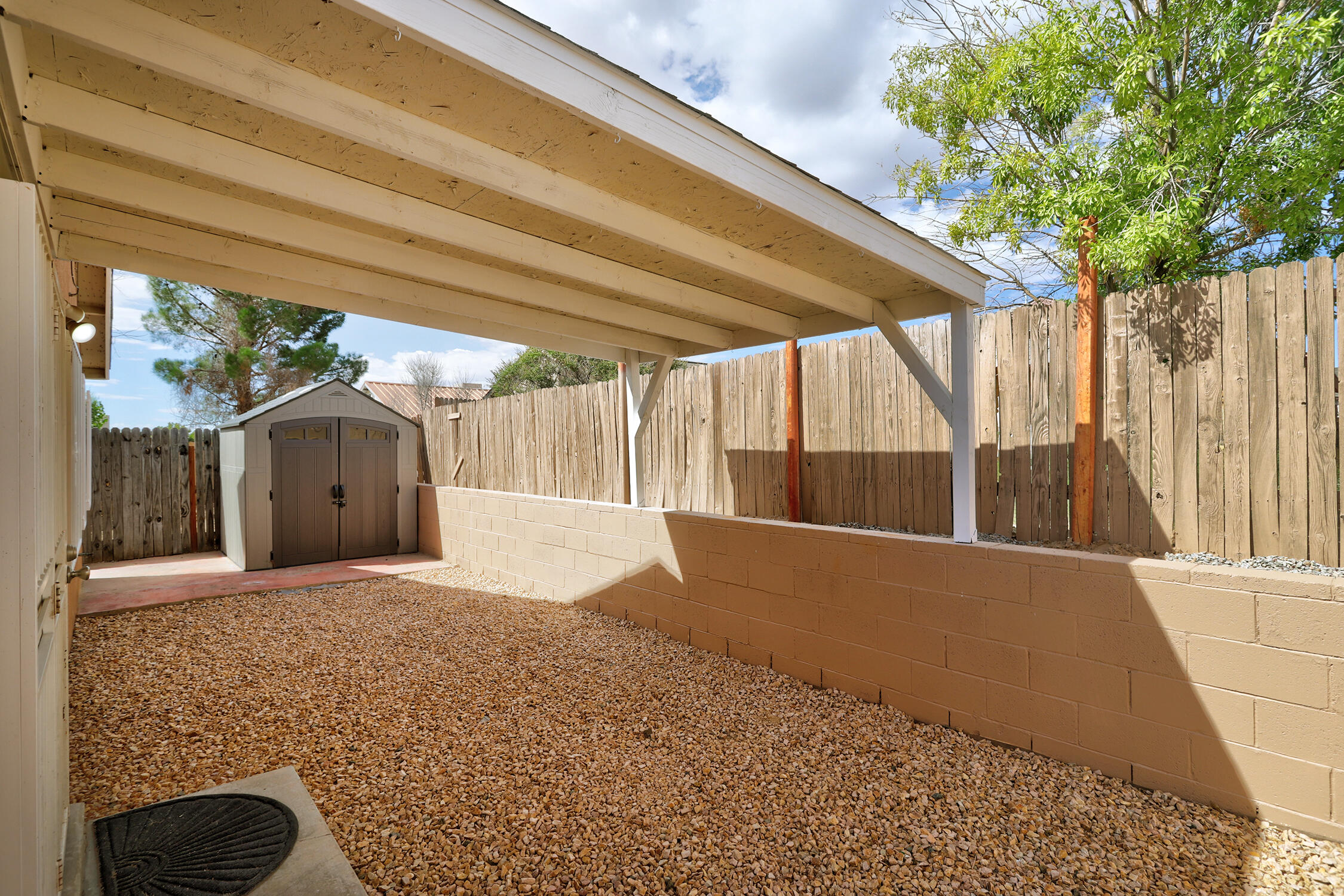 1615 QUIET DESERT Drive SW