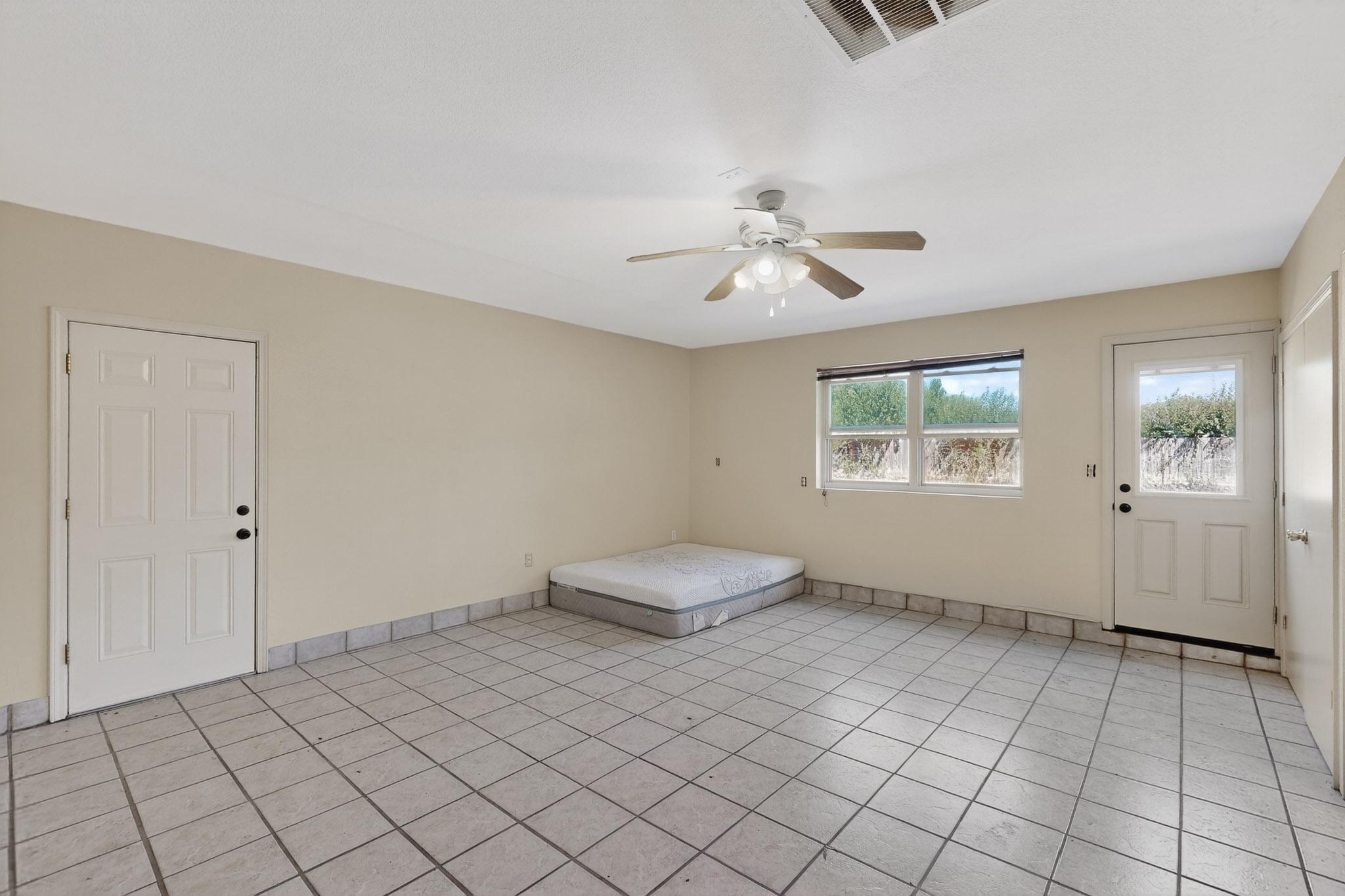 354 W ELLA Drive