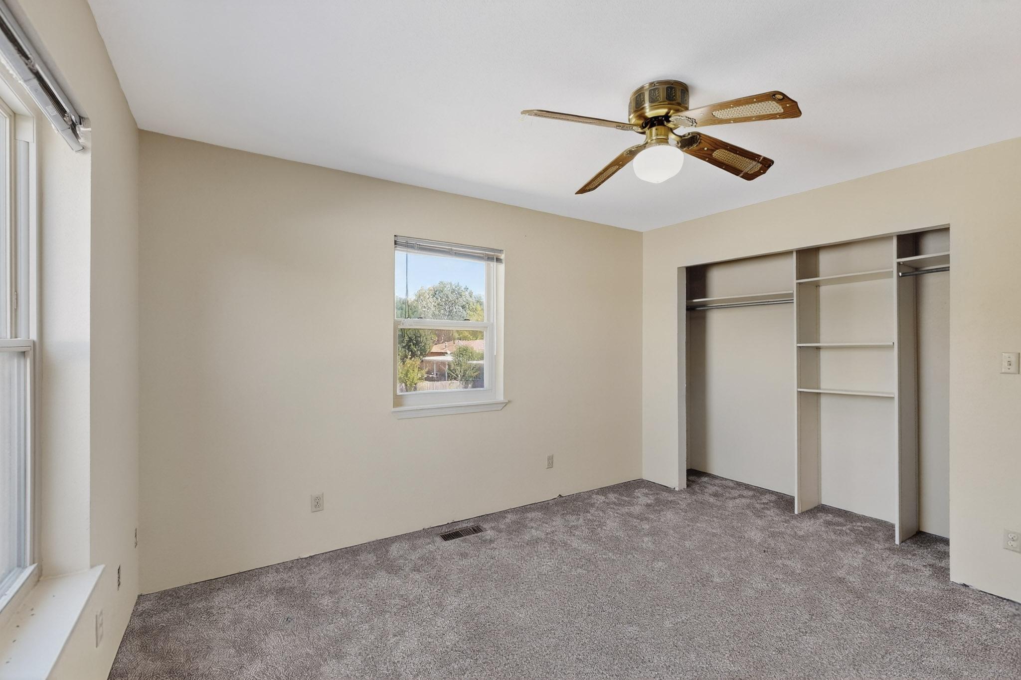 354 W ELLA Drive