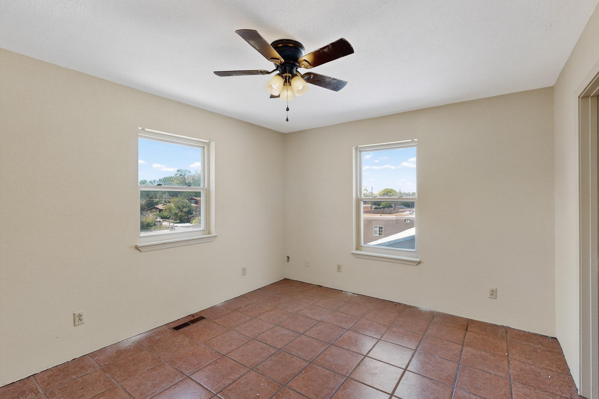 354 W ELLA Drive