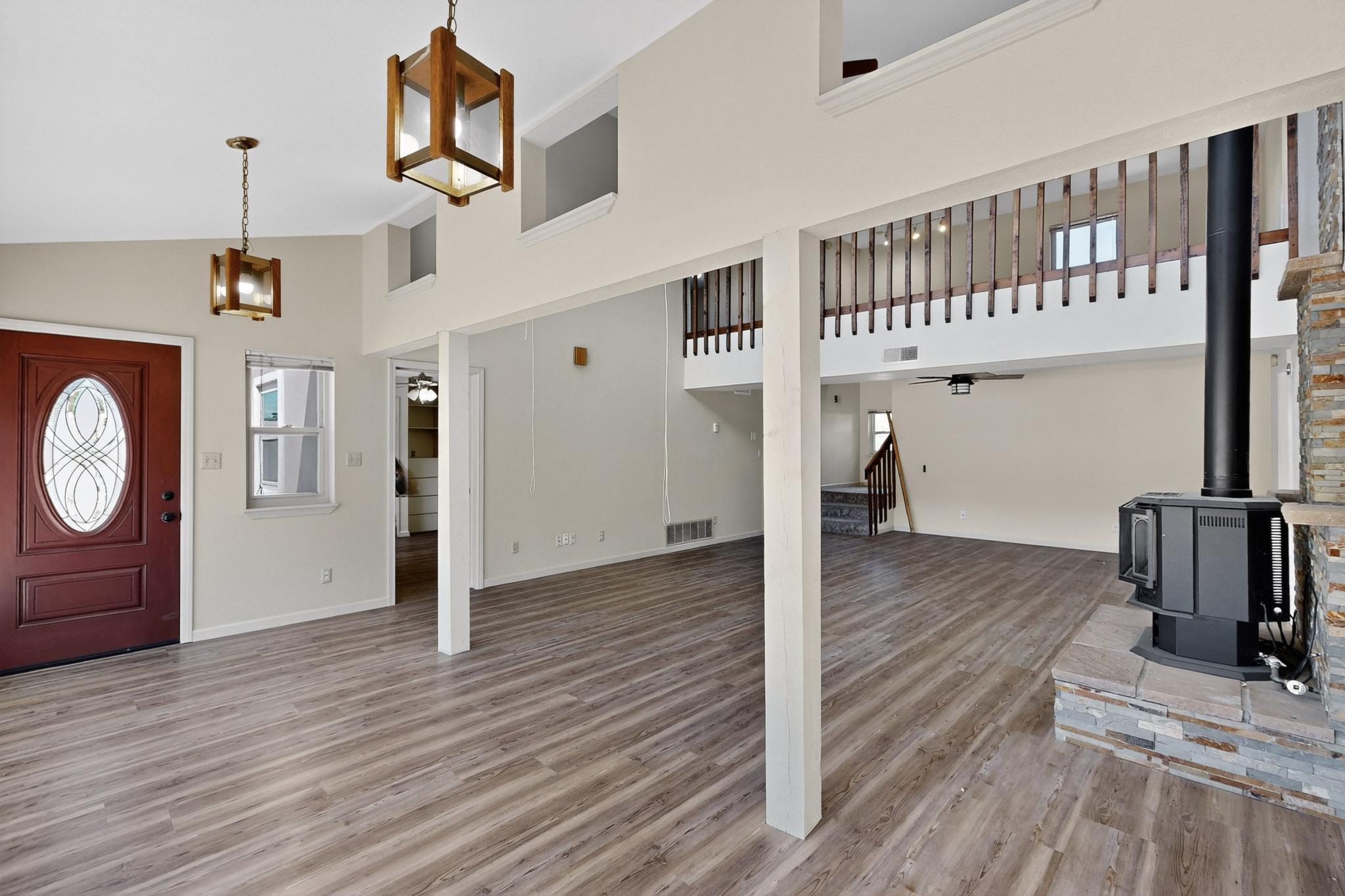 354 W ELLA Drive