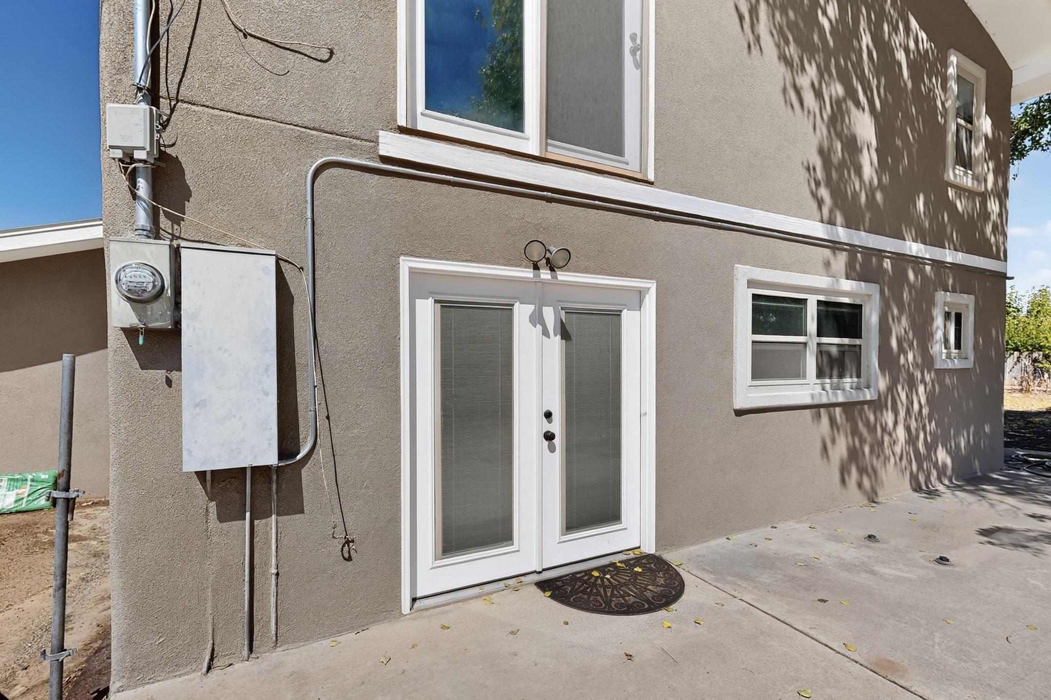 354 W ELLA Drive