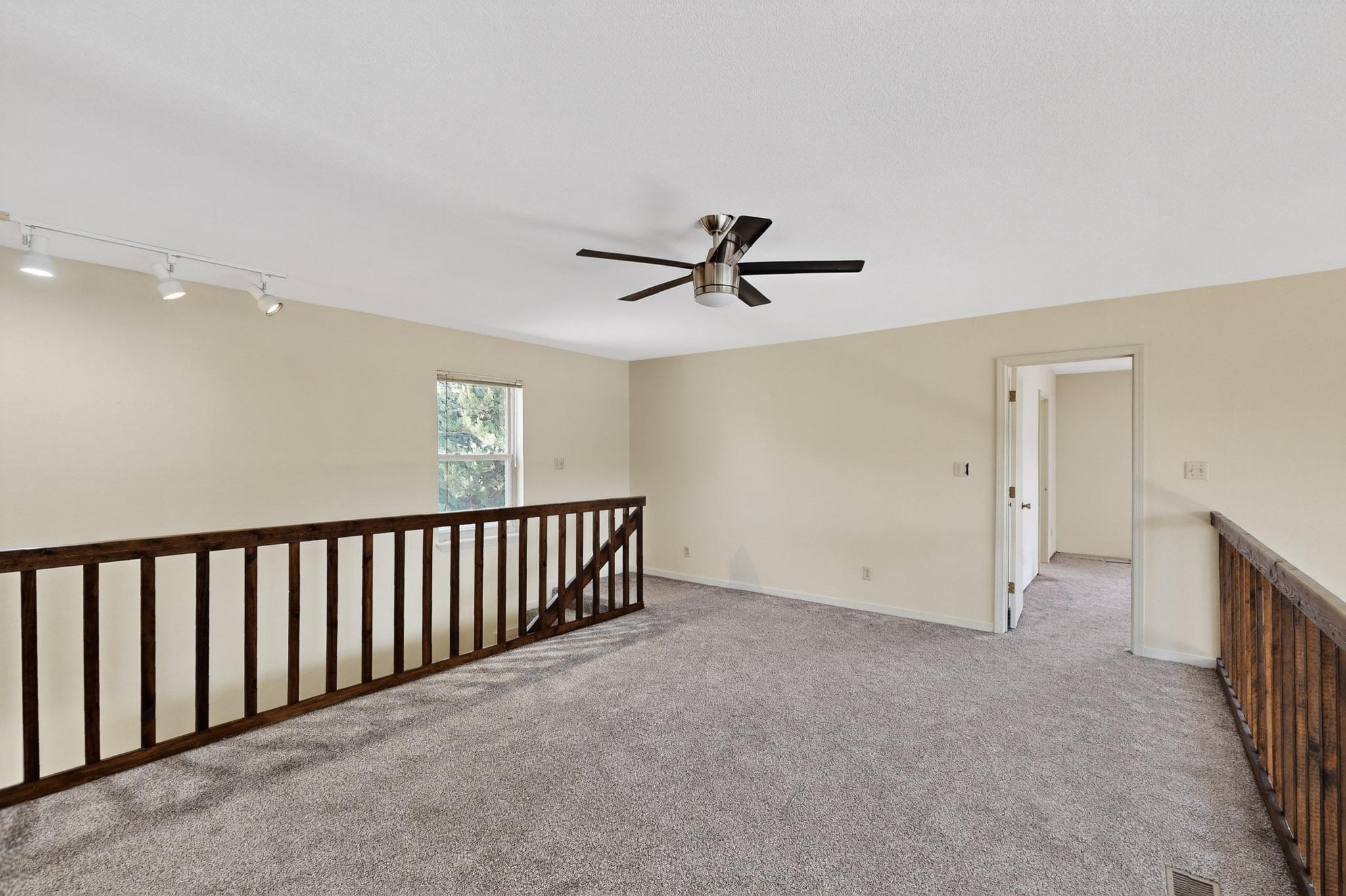 354 W ELLA Drive