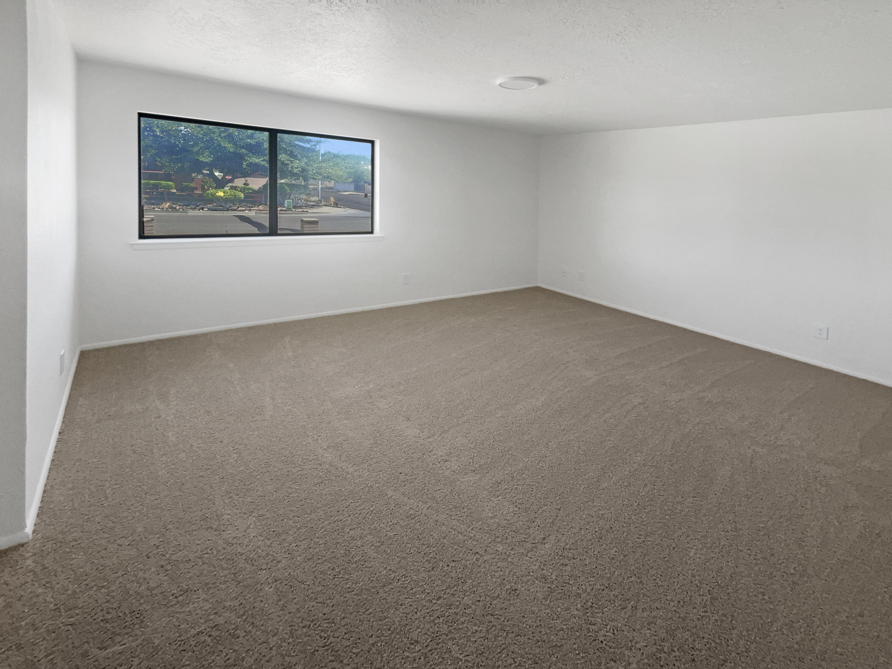 7401 PECOS TRAIL Trail NW