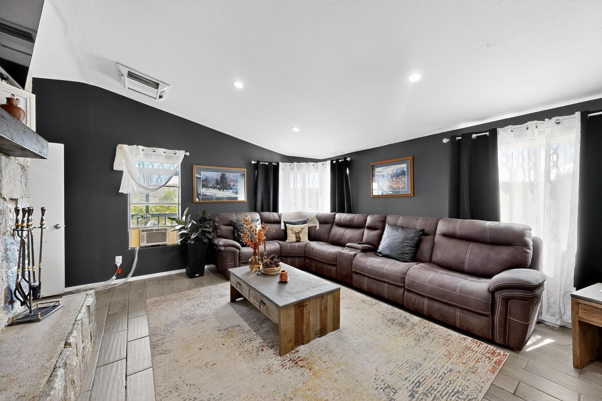 99 NORTHVIEW Trail