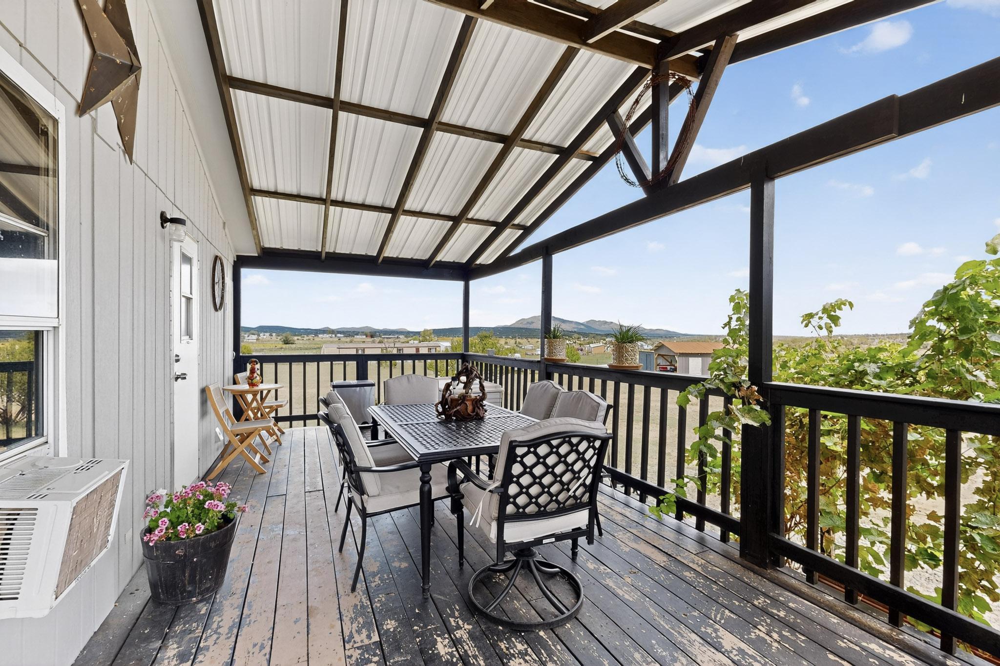 99 NORTHVIEW Trail
