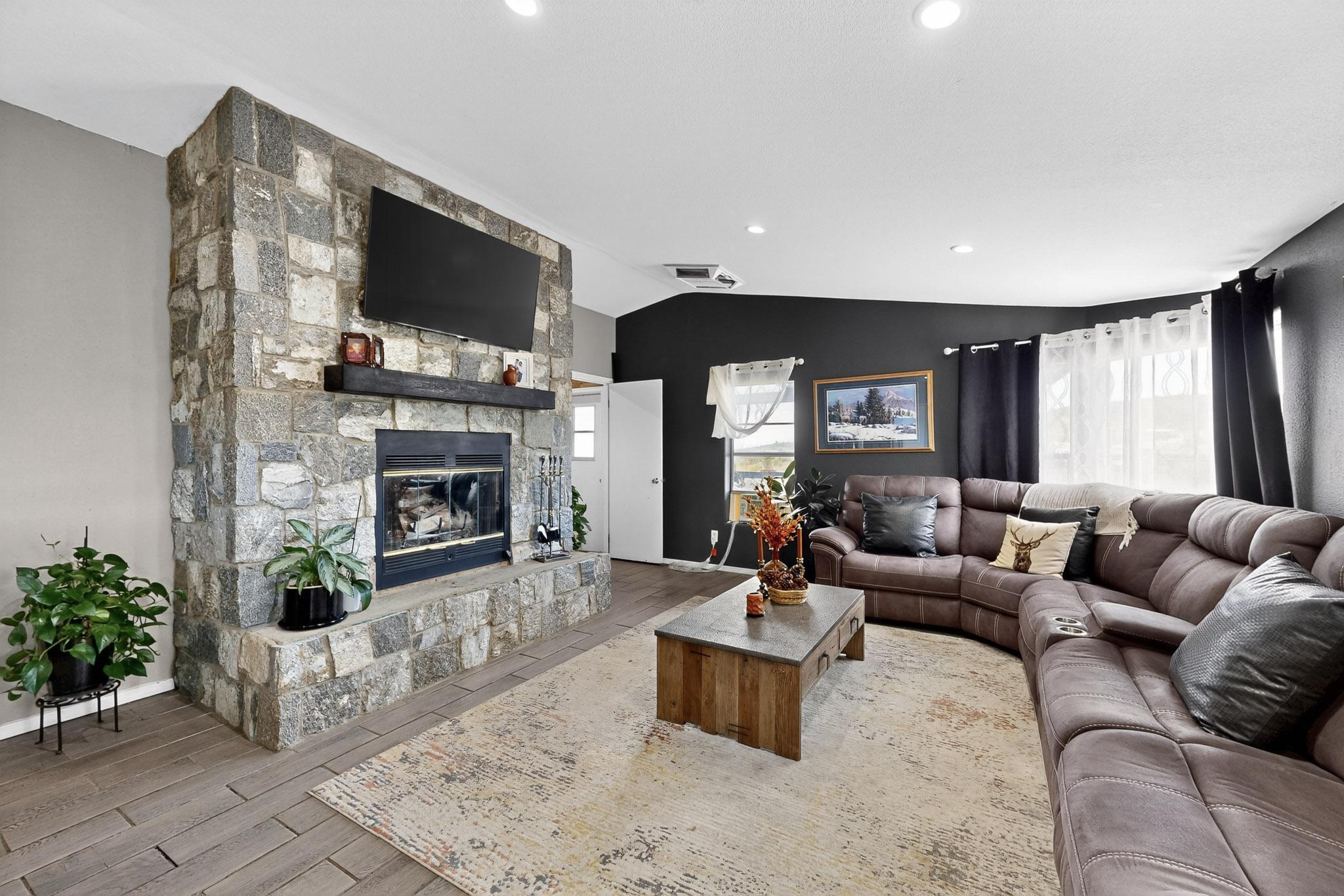 99 NORTHVIEW Trail