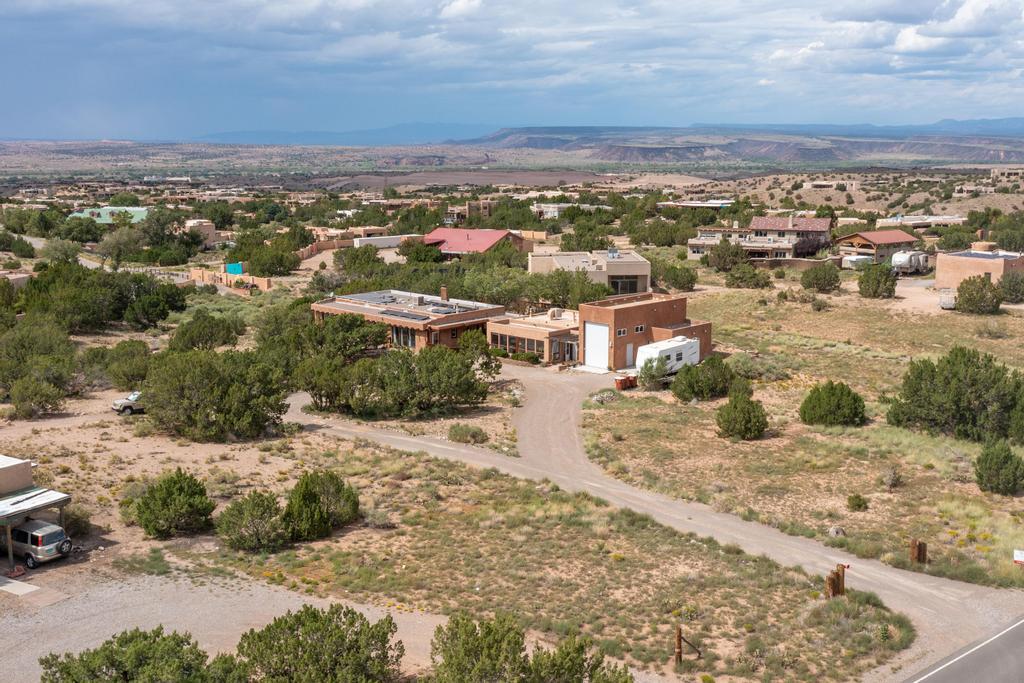 7 TIERRA MADRE Road