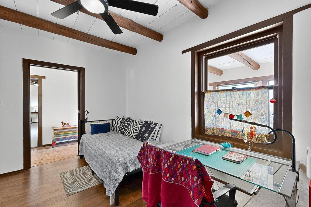 7 TIERRA MADRE Road