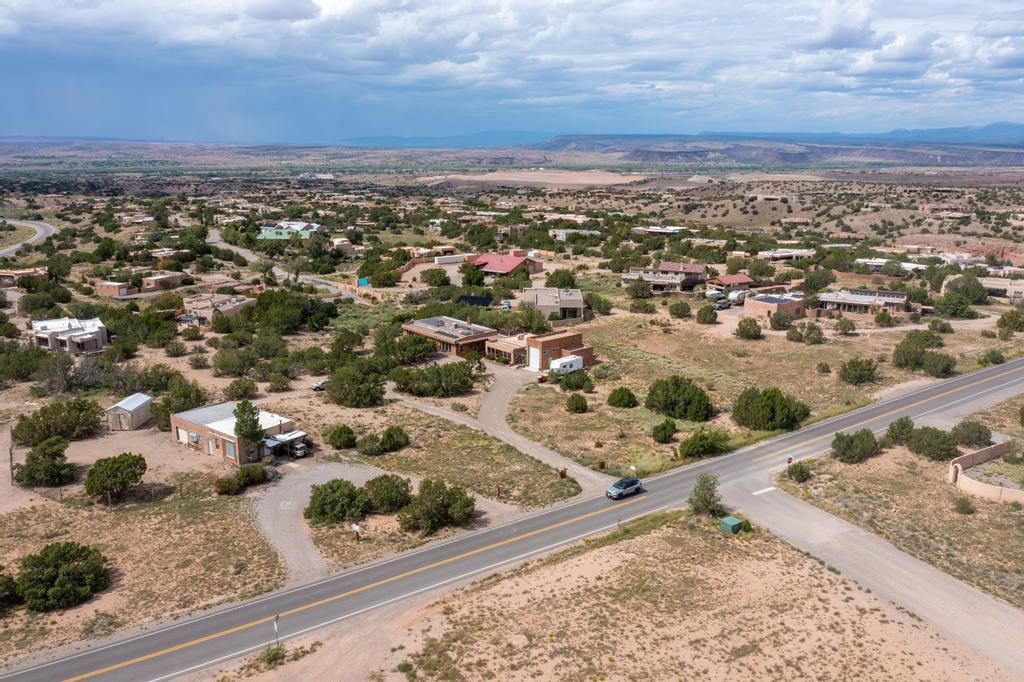 7 TIERRA MADRE Road