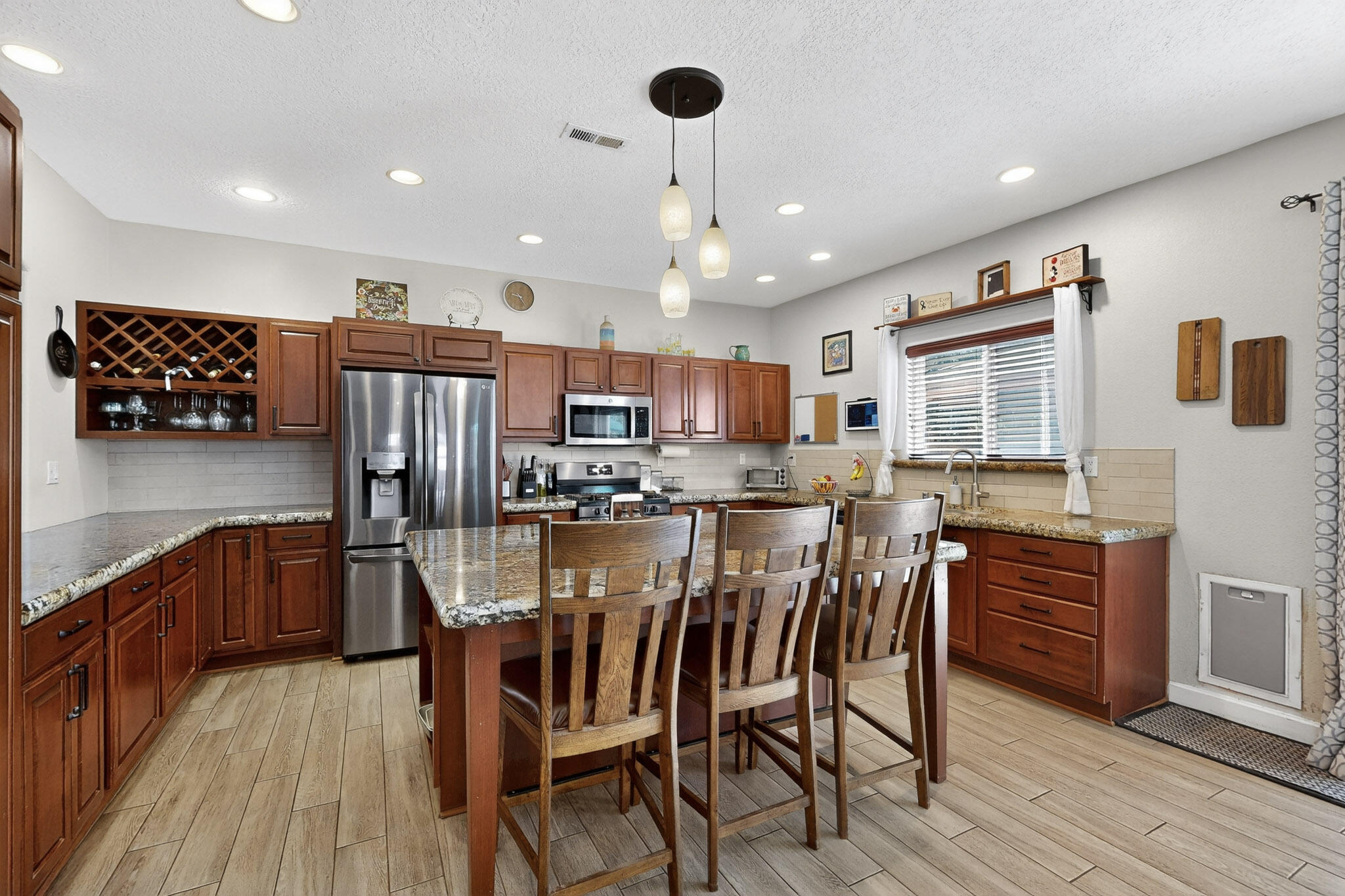 2606 AVENIDA CASTELLANA