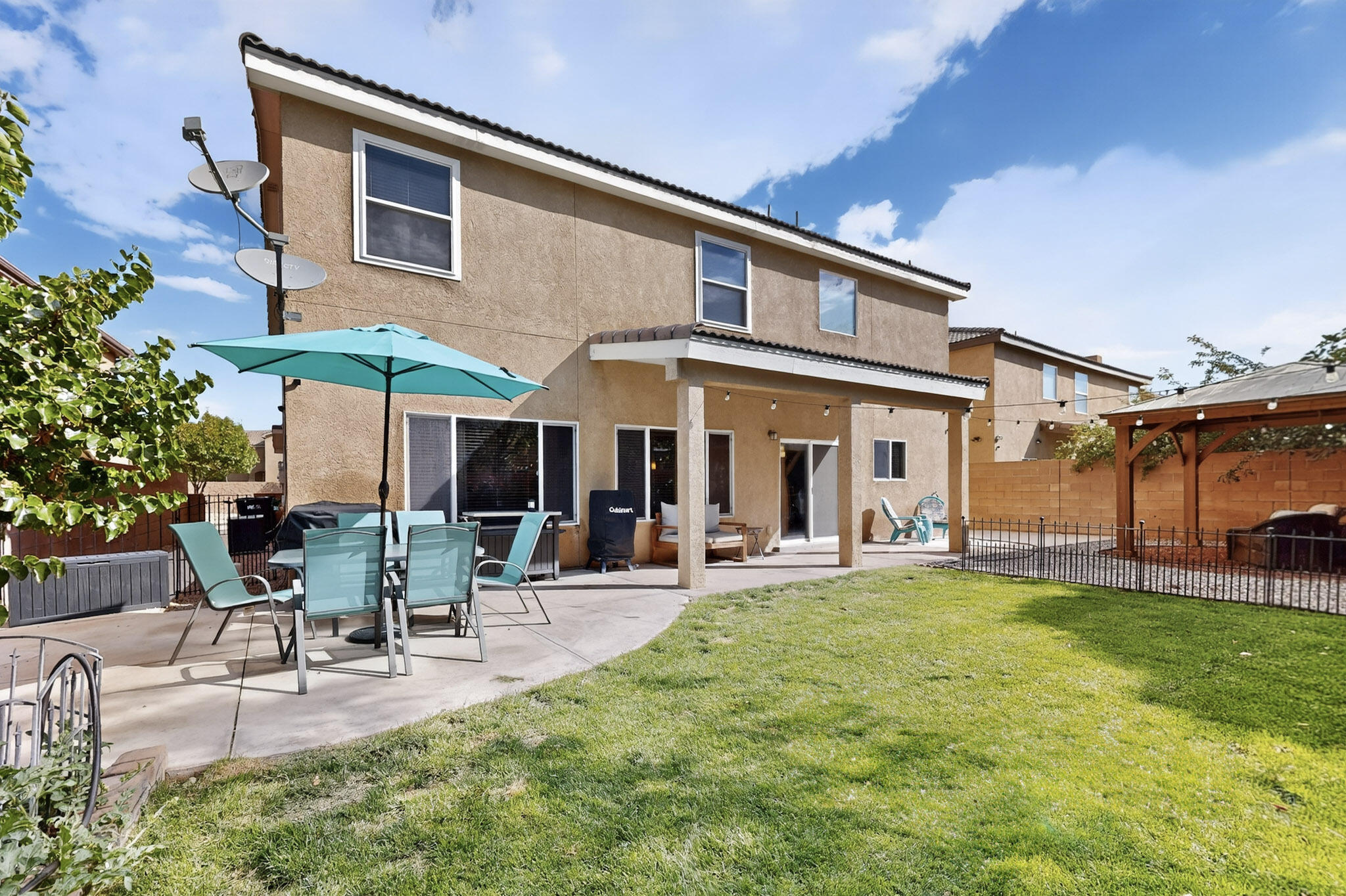 2606 AVENIDA CASTELLANA