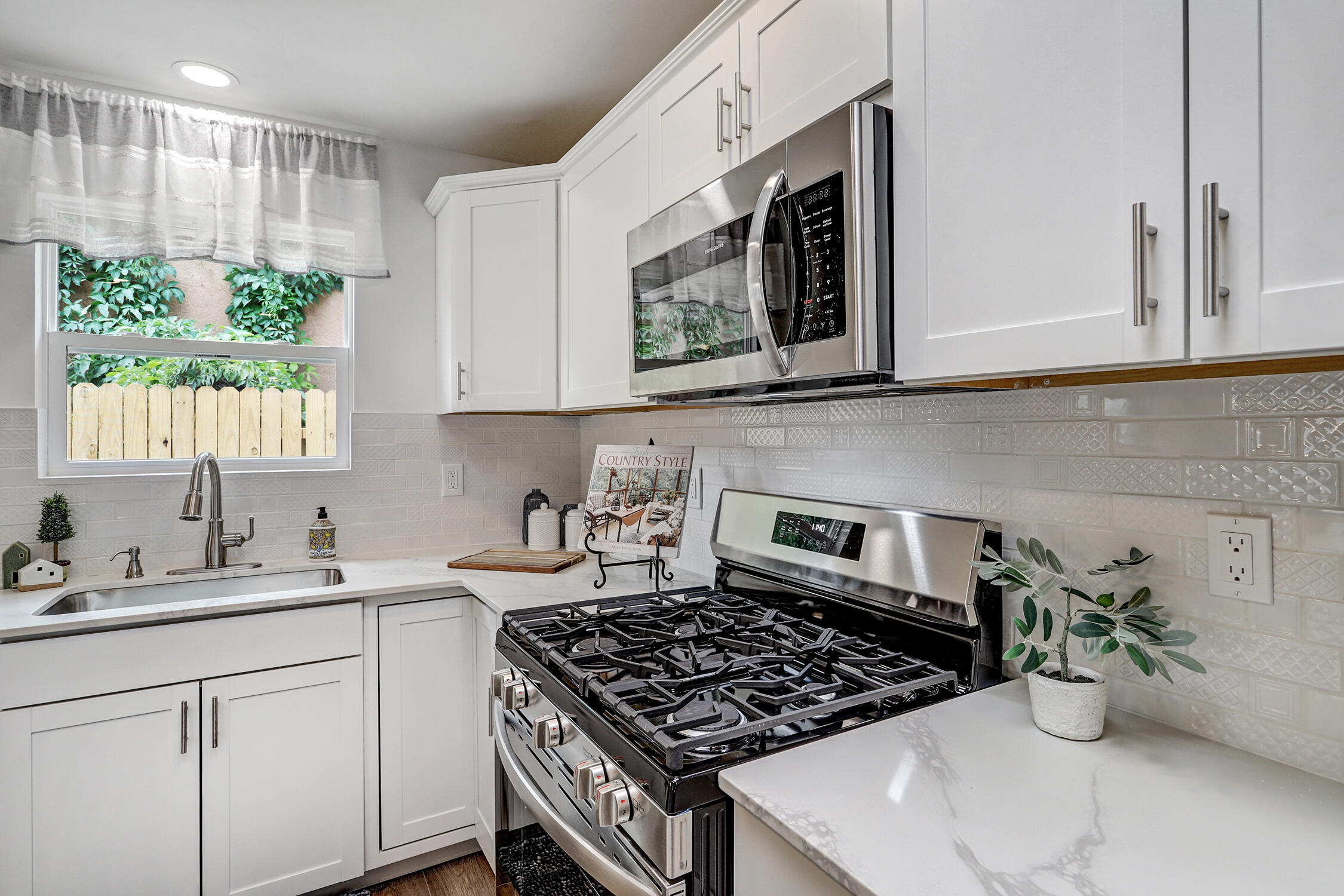 1708 Kirby Street NE