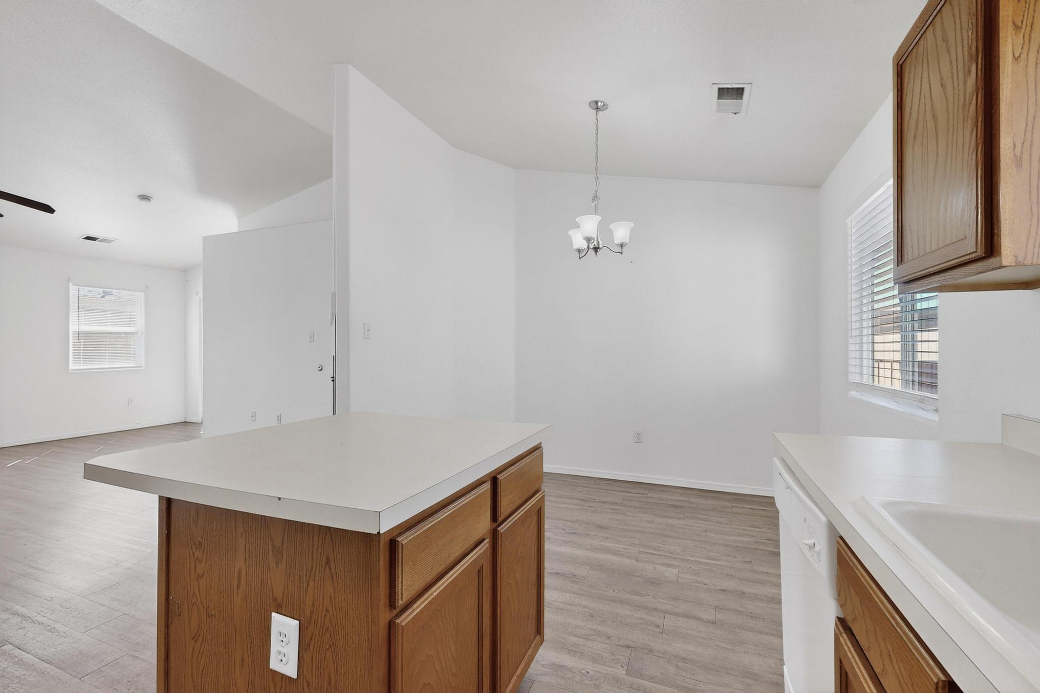 8928 LOWER MEADOW Trail SW