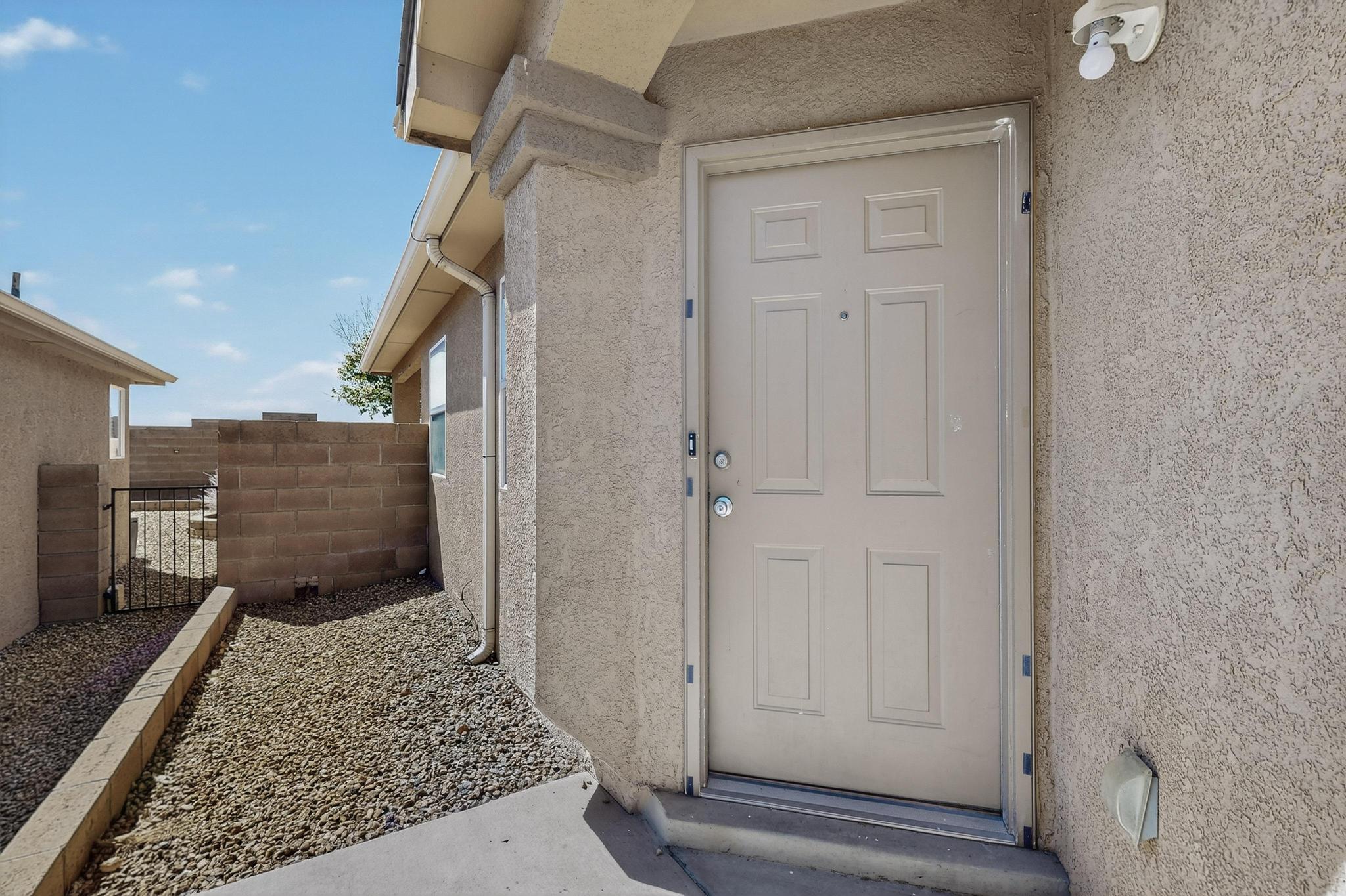 8928 LOWER MEADOW Trail SW