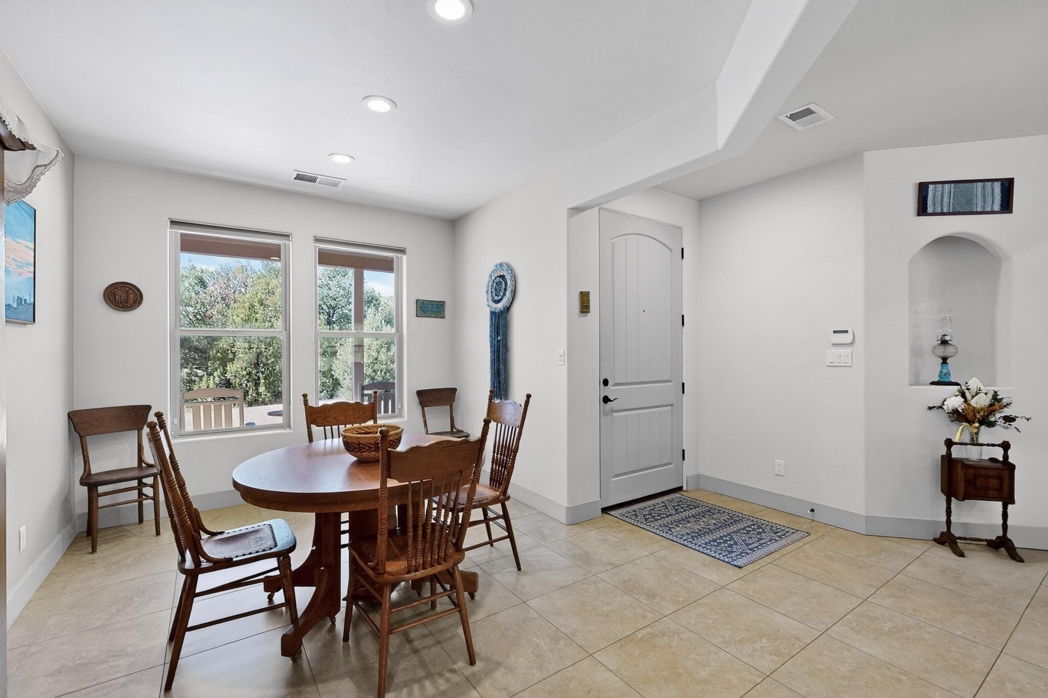 32 EXPRESS Boulevard