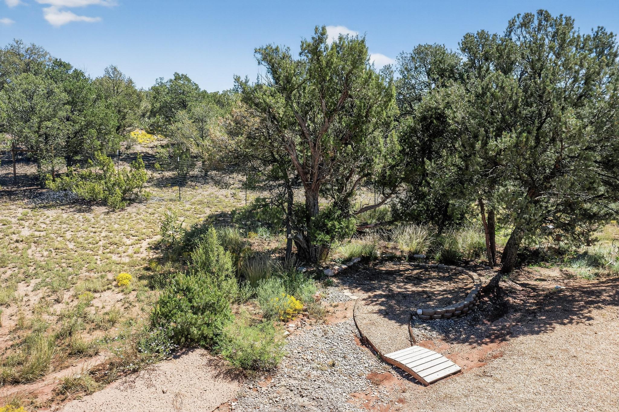 32 EXPRESS Boulevard