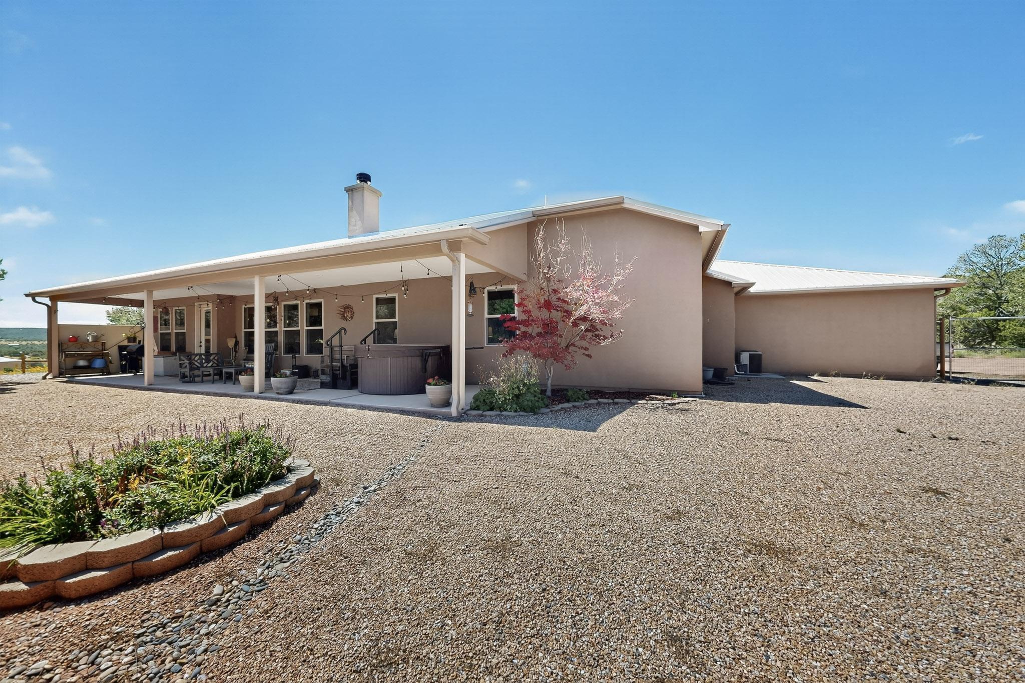 32 EXPRESS Boulevard