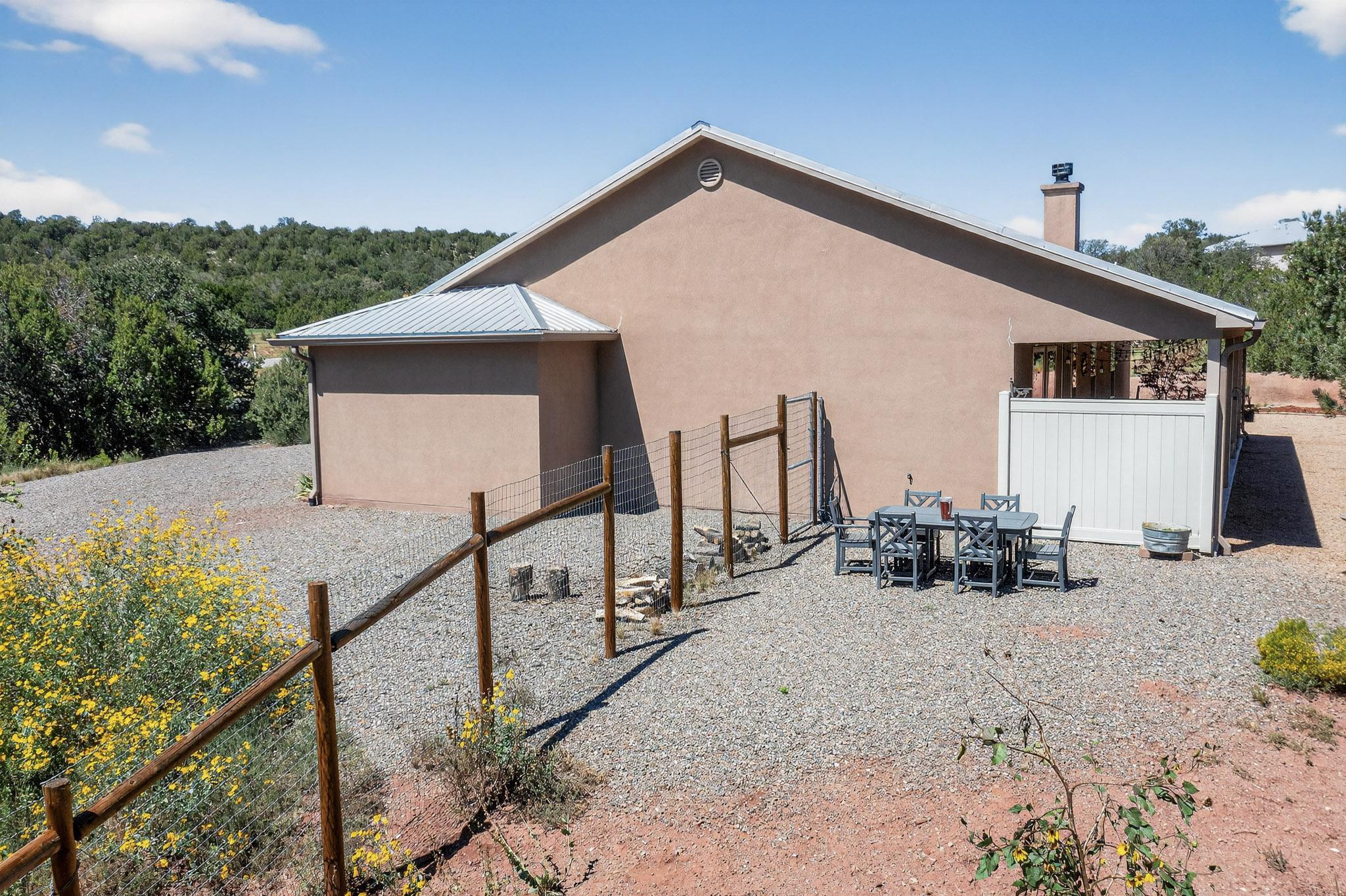 32 EXPRESS Boulevard