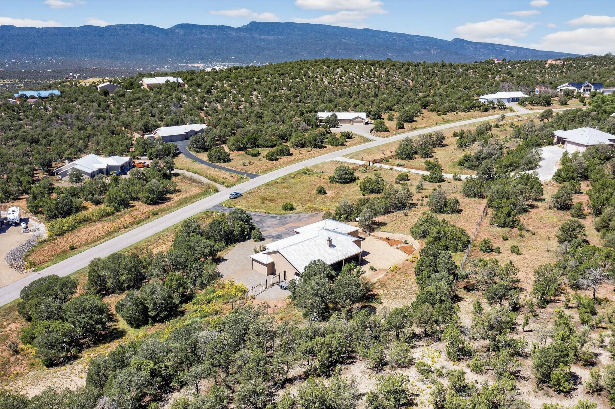 32 EXPRESS Boulevard