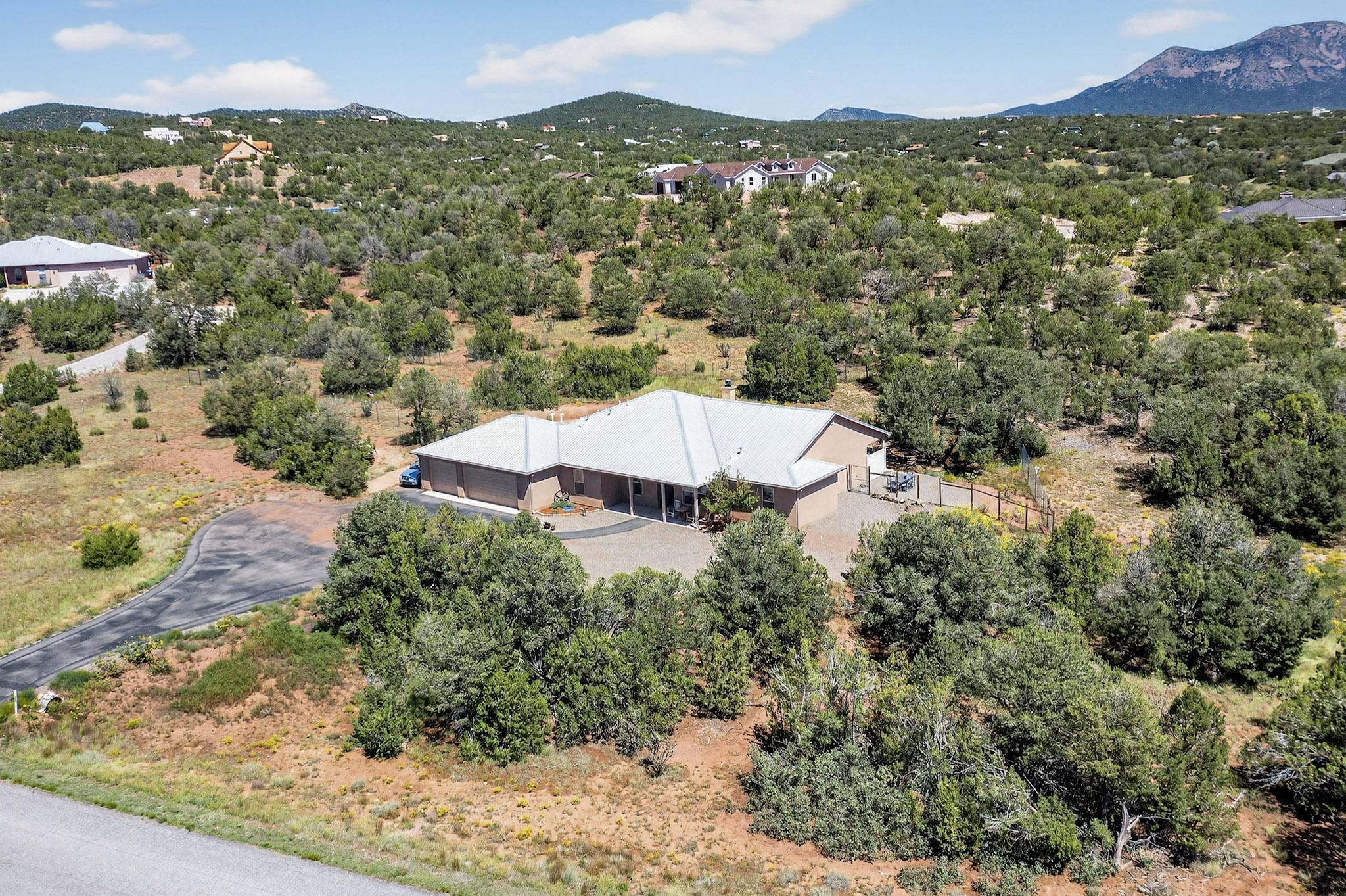 32 EXPRESS Boulevard