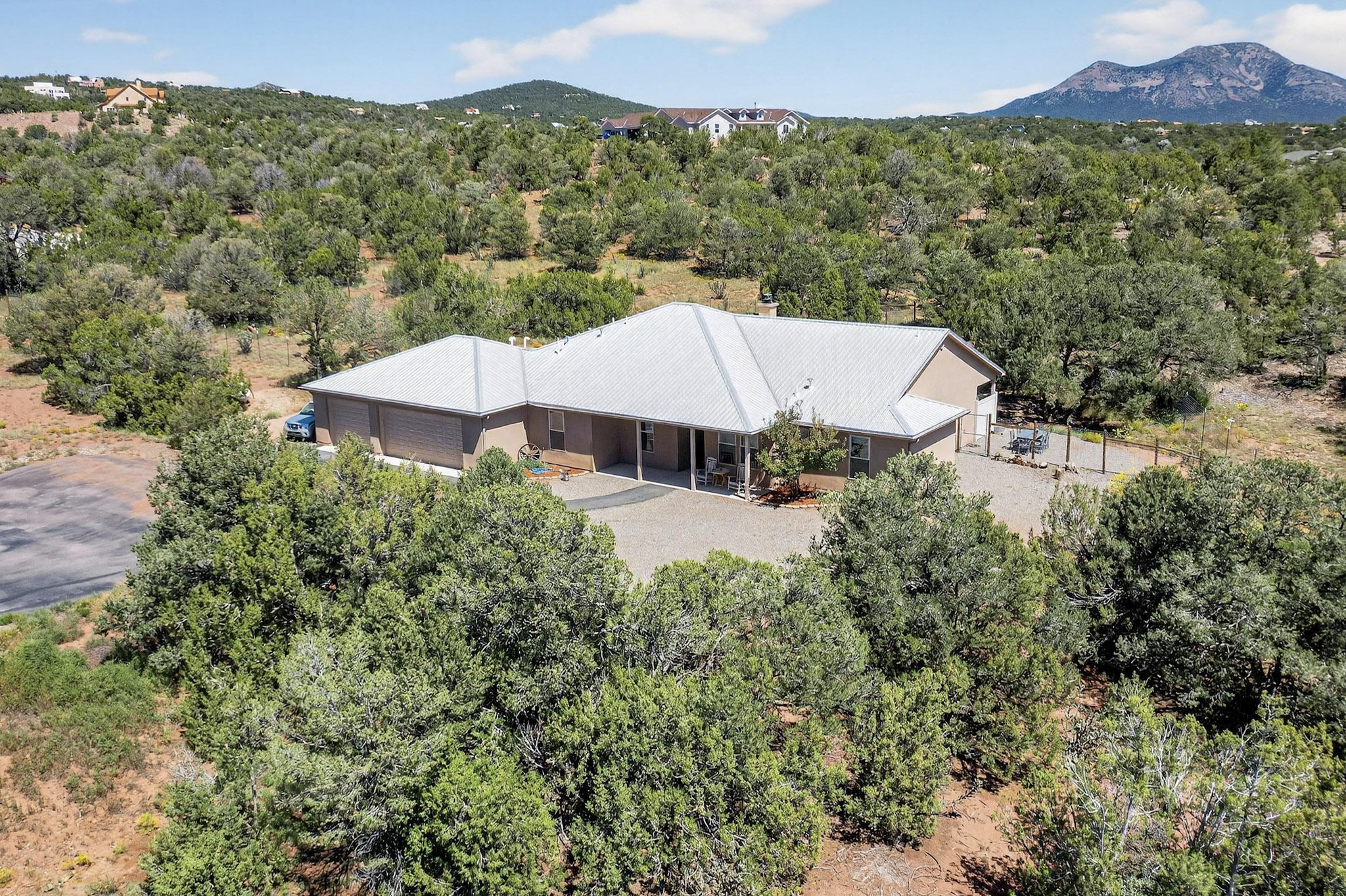 32 EXPRESS Boulevard