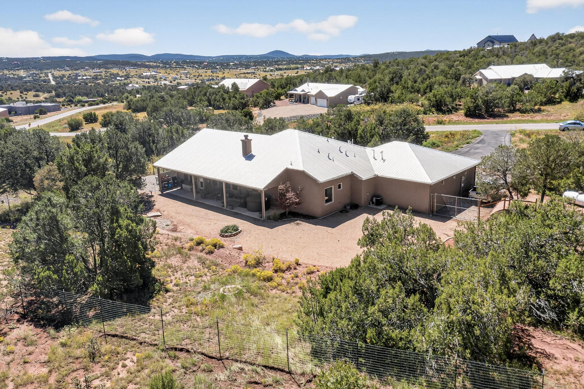 32 EXPRESS Boulevard