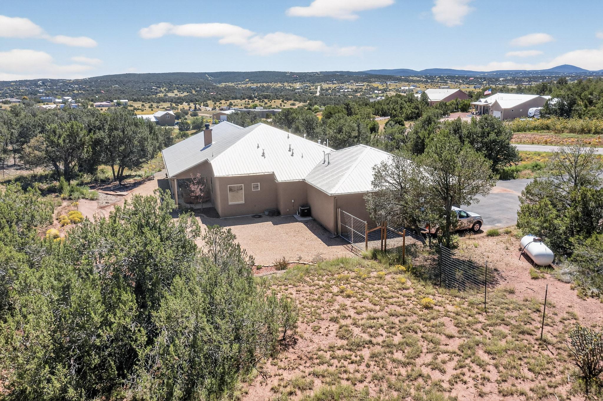 32 EXPRESS Boulevard