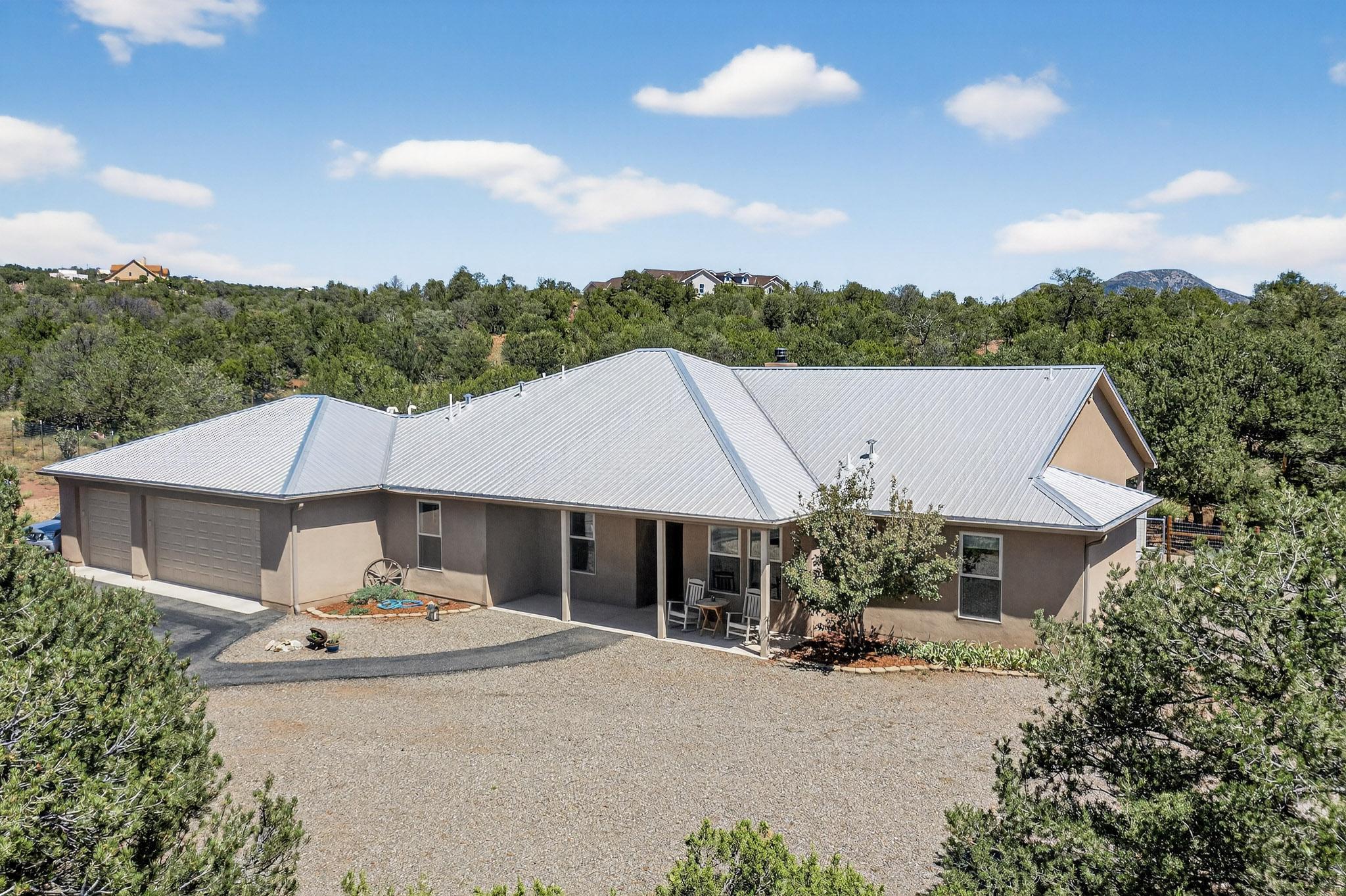 32 EXPRESS Boulevard