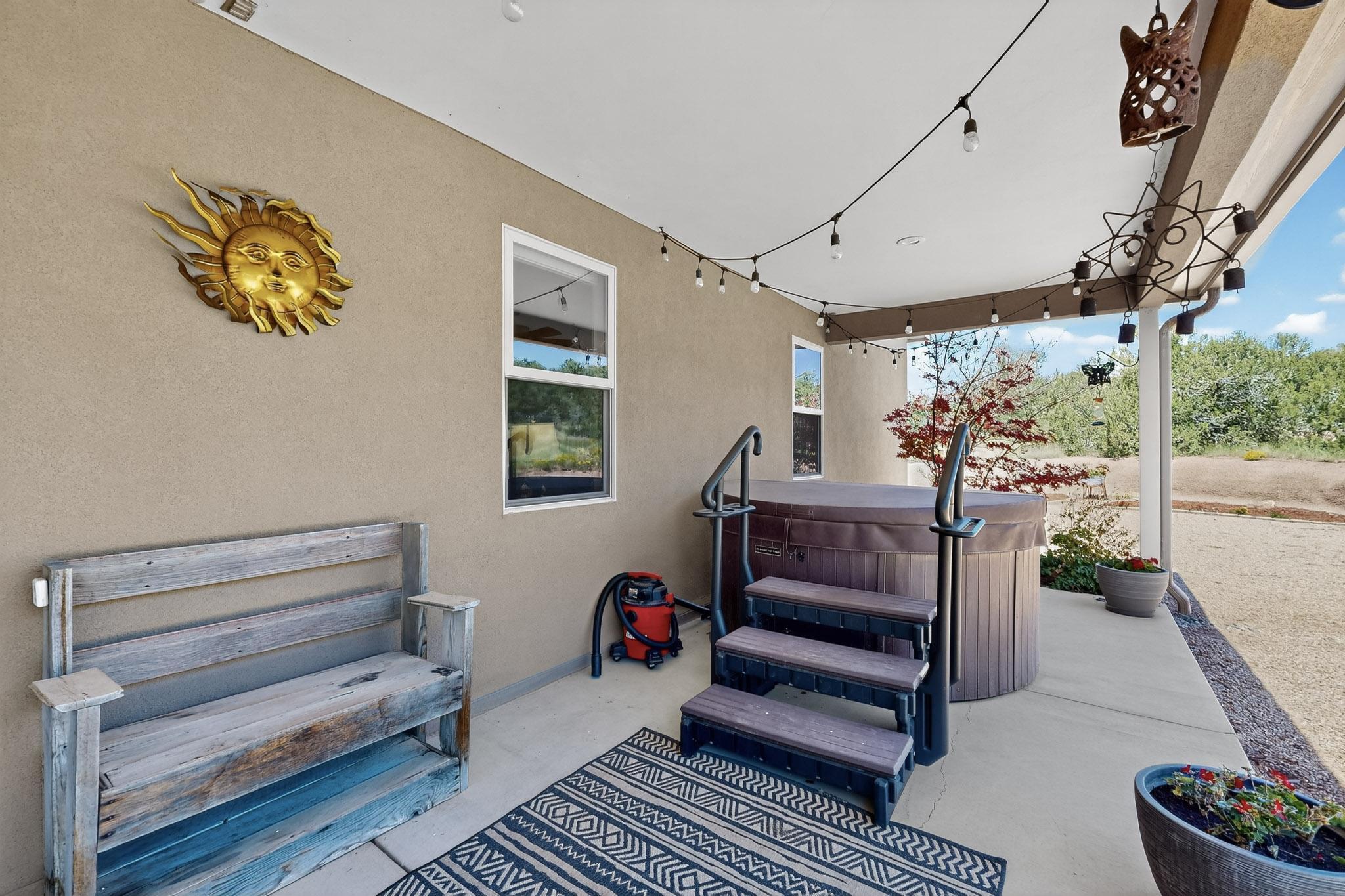 32 EXPRESS Boulevard