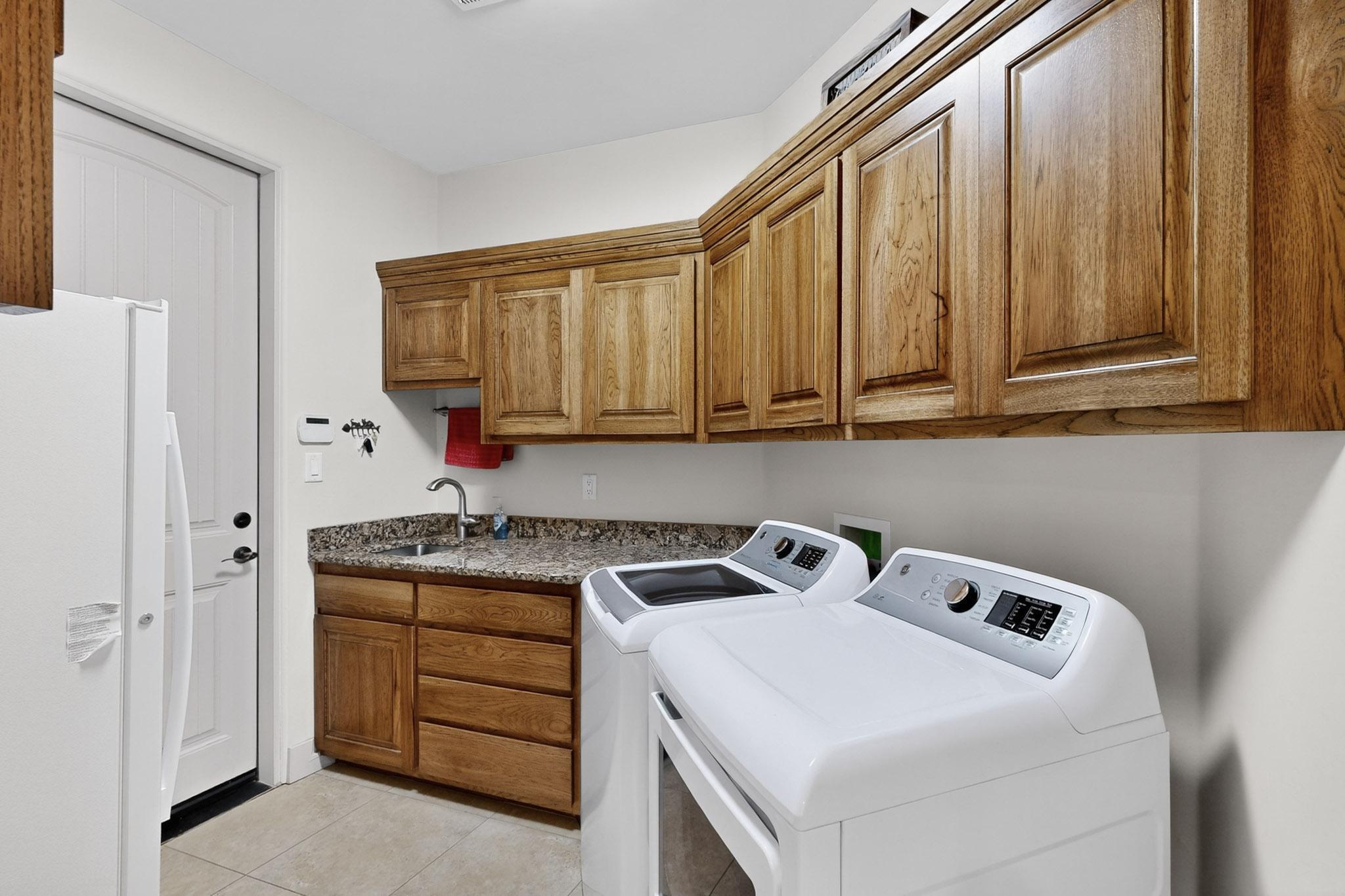 32 EXPRESS Boulevard