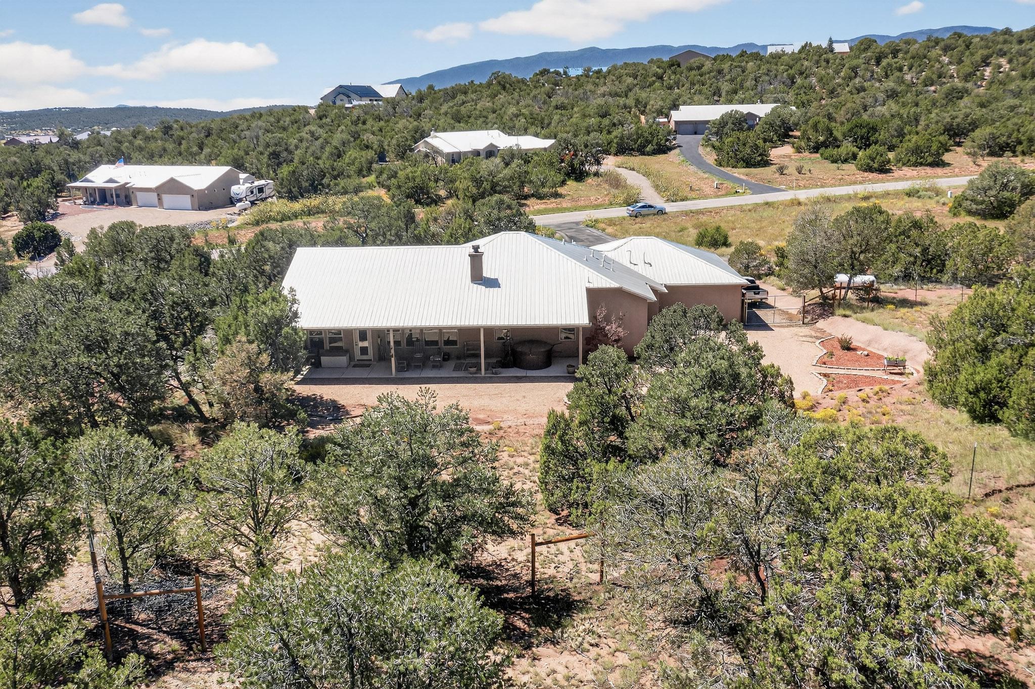 32 EXPRESS Boulevard