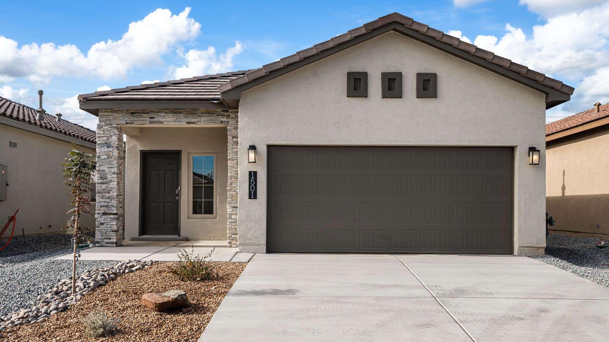 1501 Calle Oeste NW