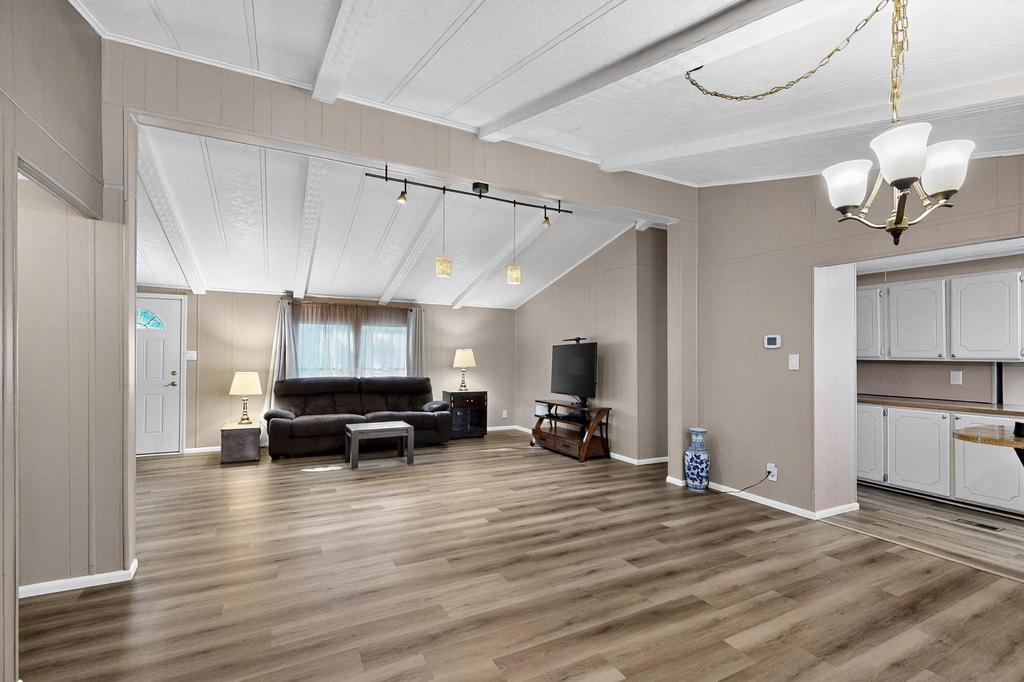 6840 SAN FRANCISCO Road NE