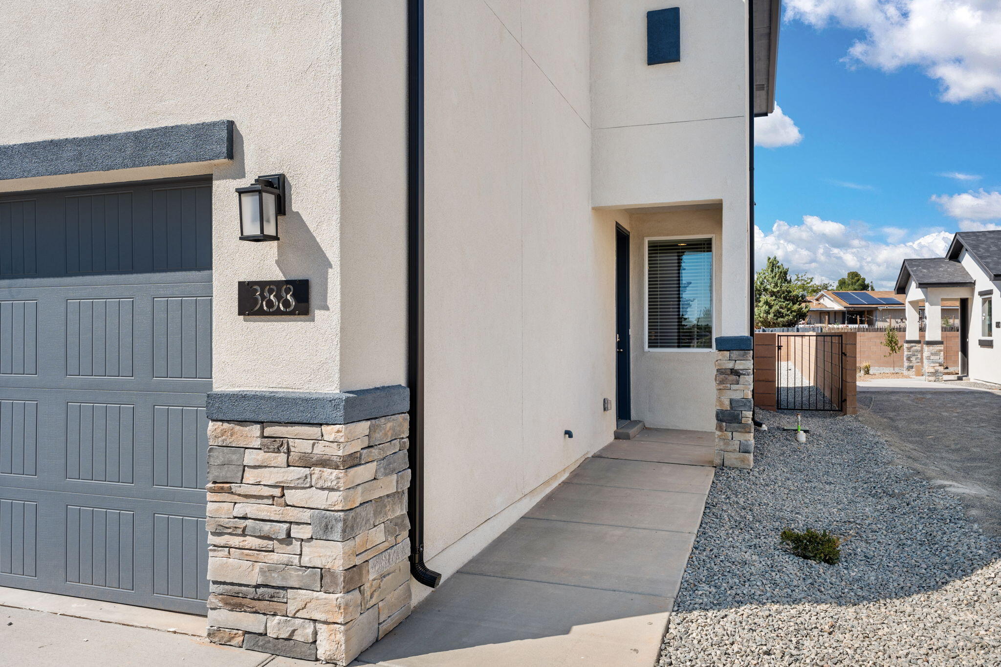 388 PECOS Loop SE