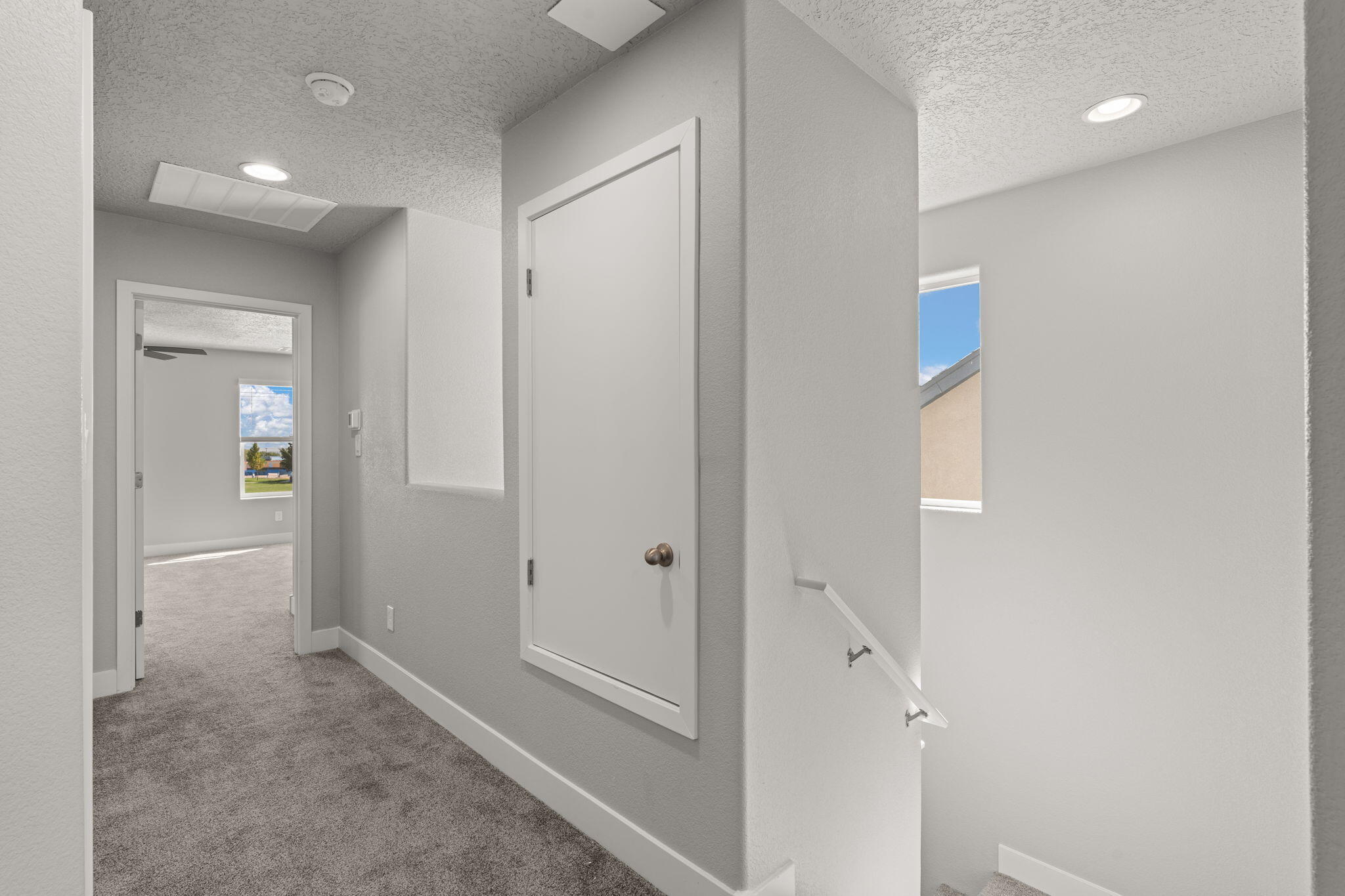 388 PECOS Loop SE