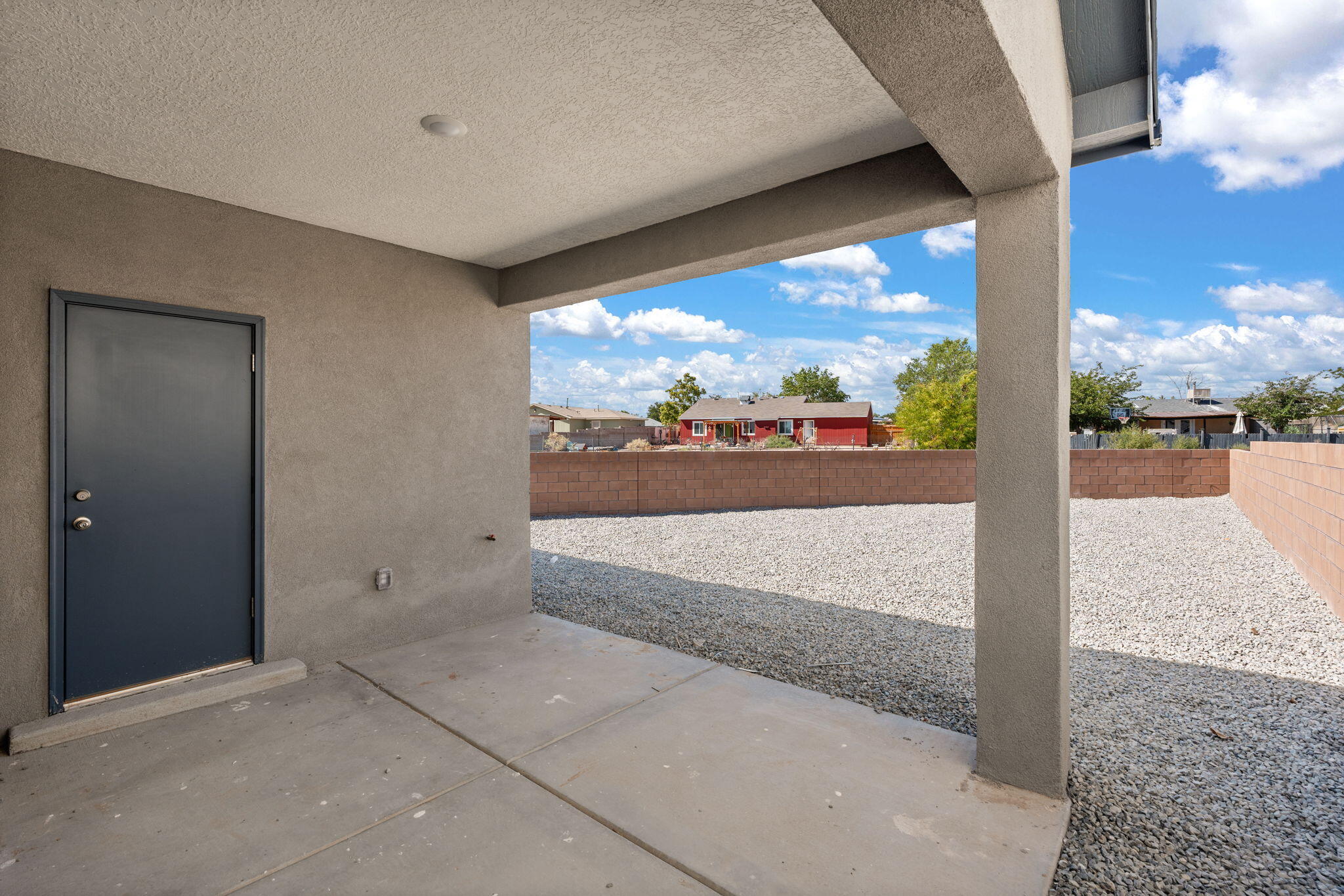 388 PECOS Loop SE