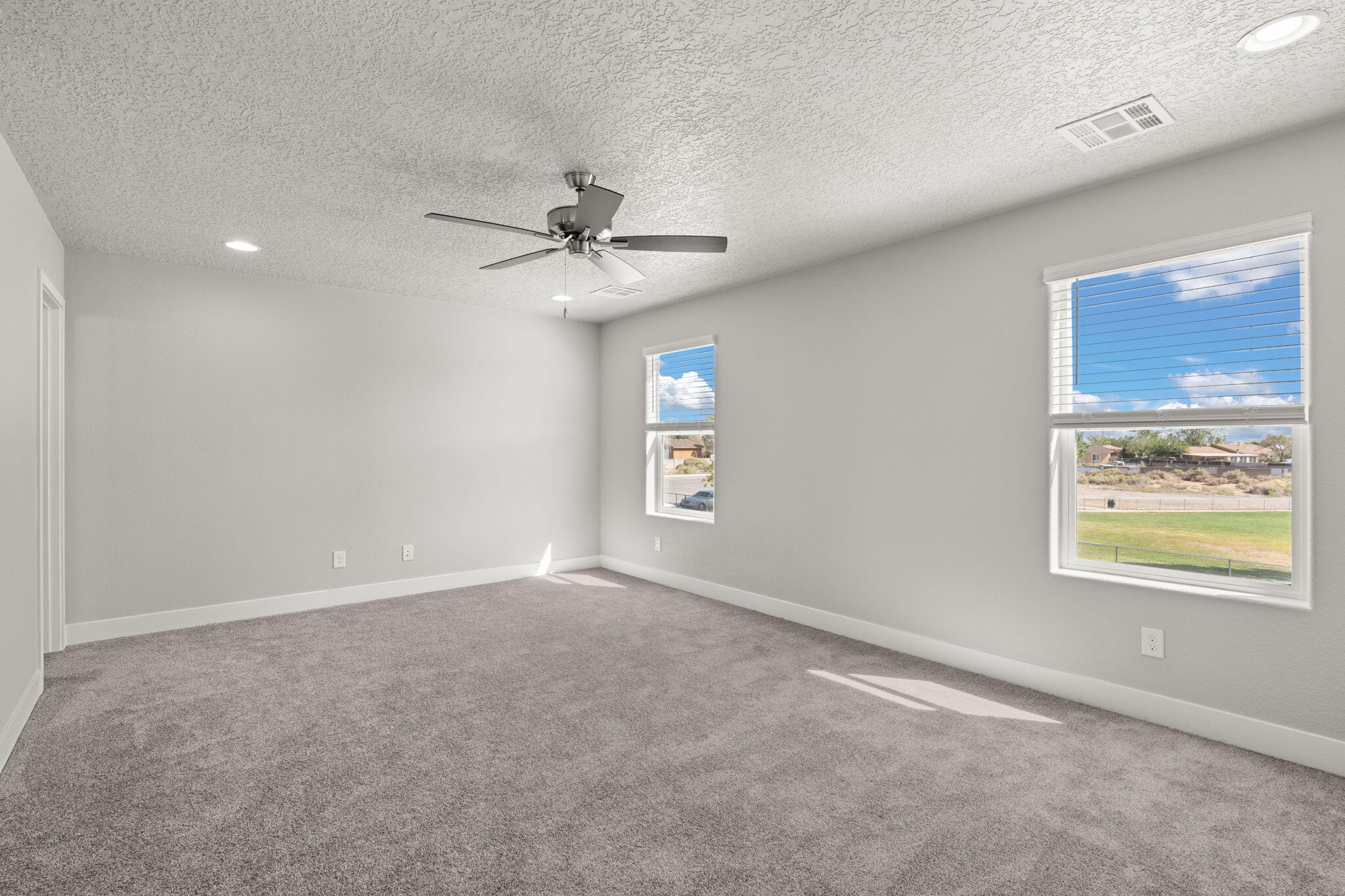 388 PECOS Loop SE