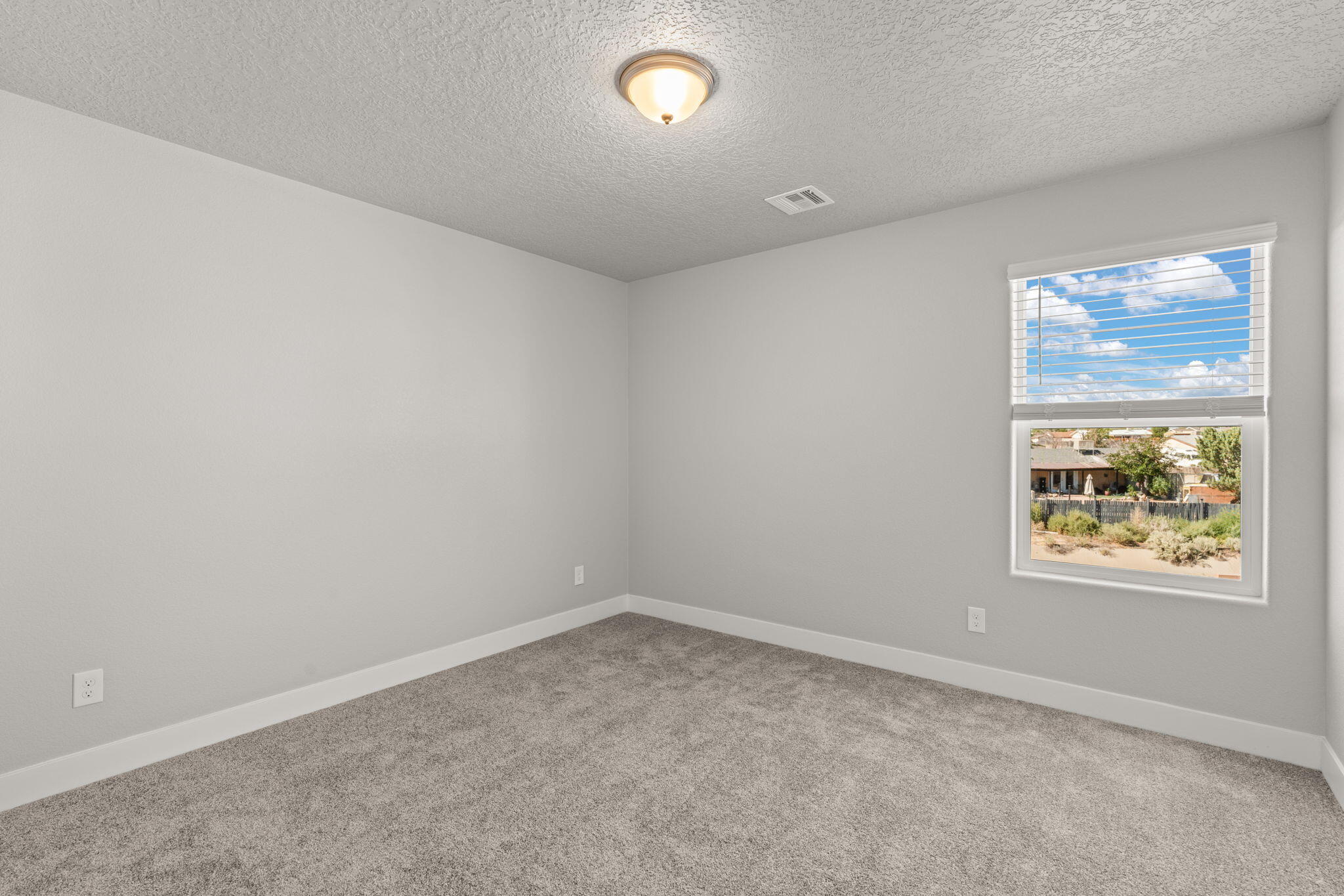 388 PECOS Loop SE