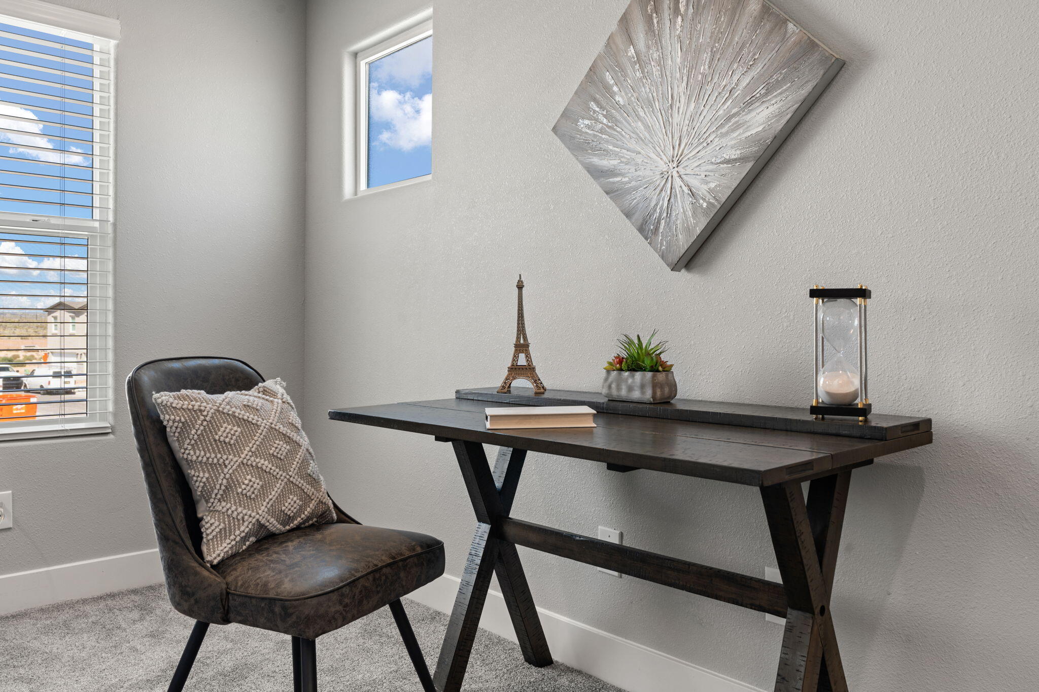 388 PECOS Loop SE