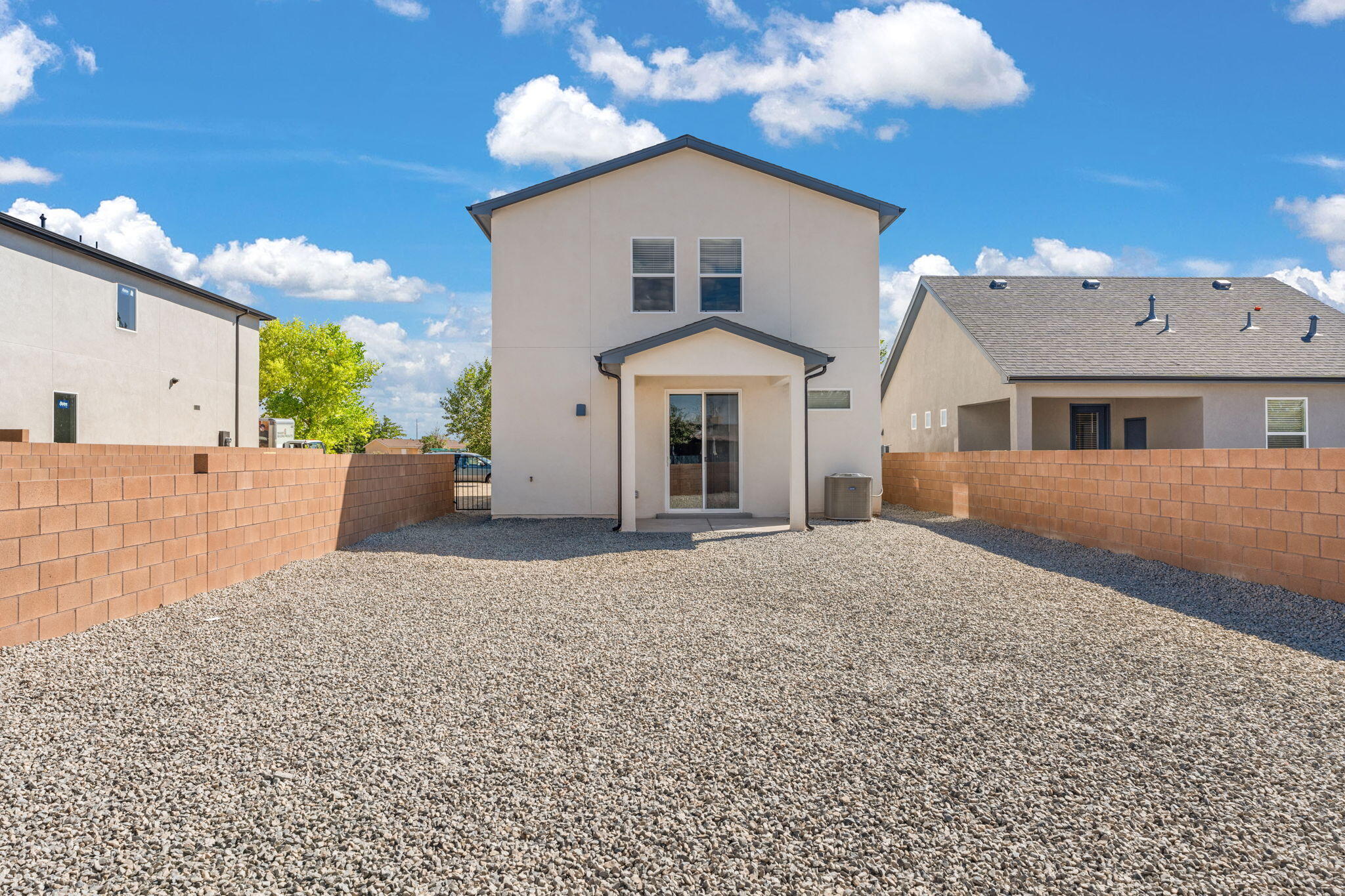 388 PECOS Loop SE