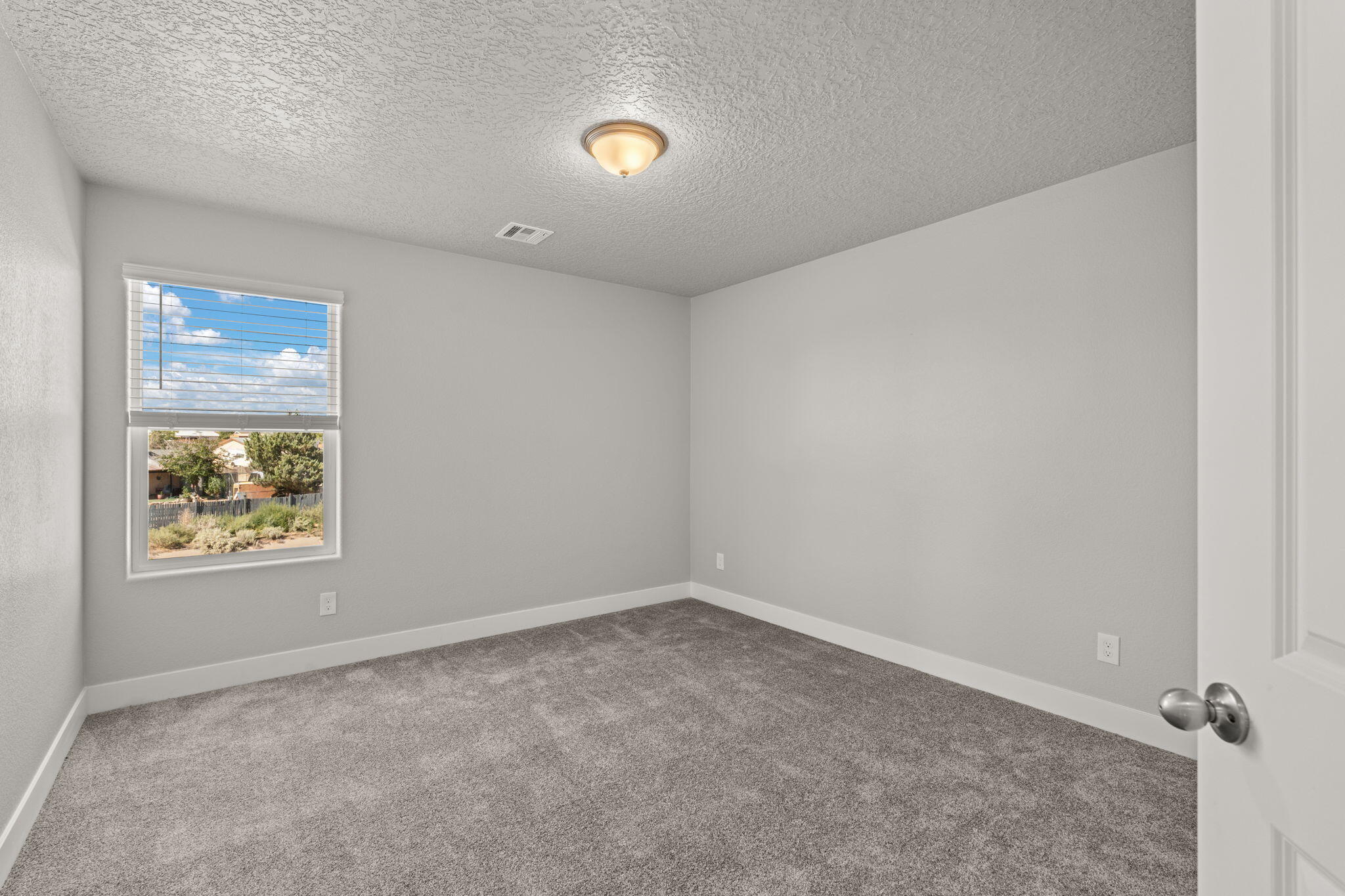388 PECOS Loop SE