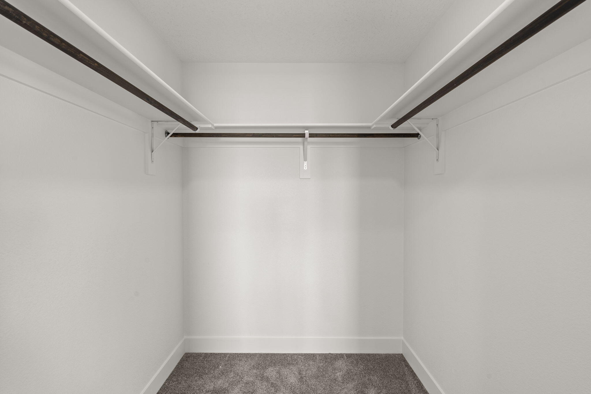 388 PECOS Loop SE