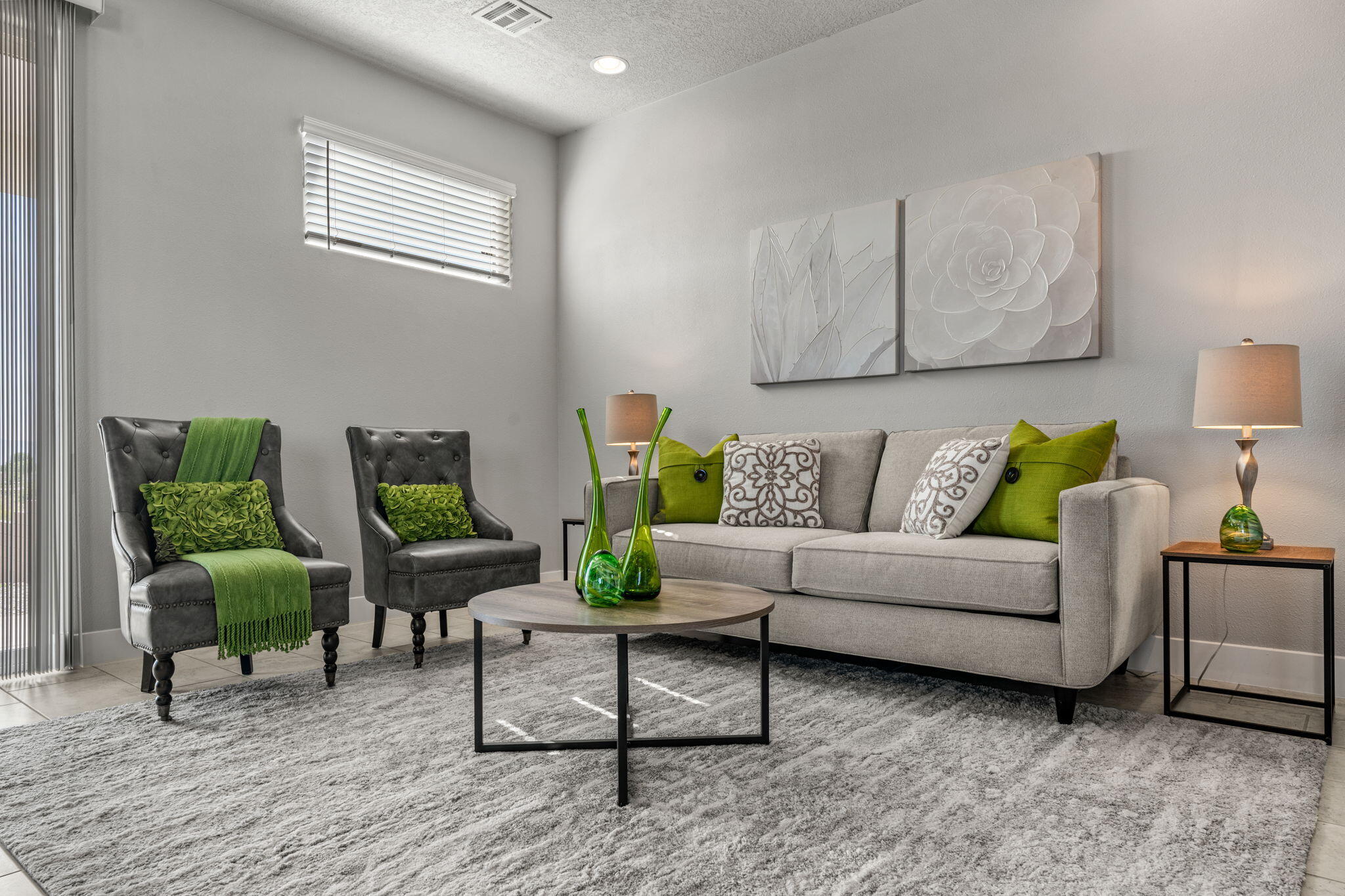 388 PECOS Loop SE