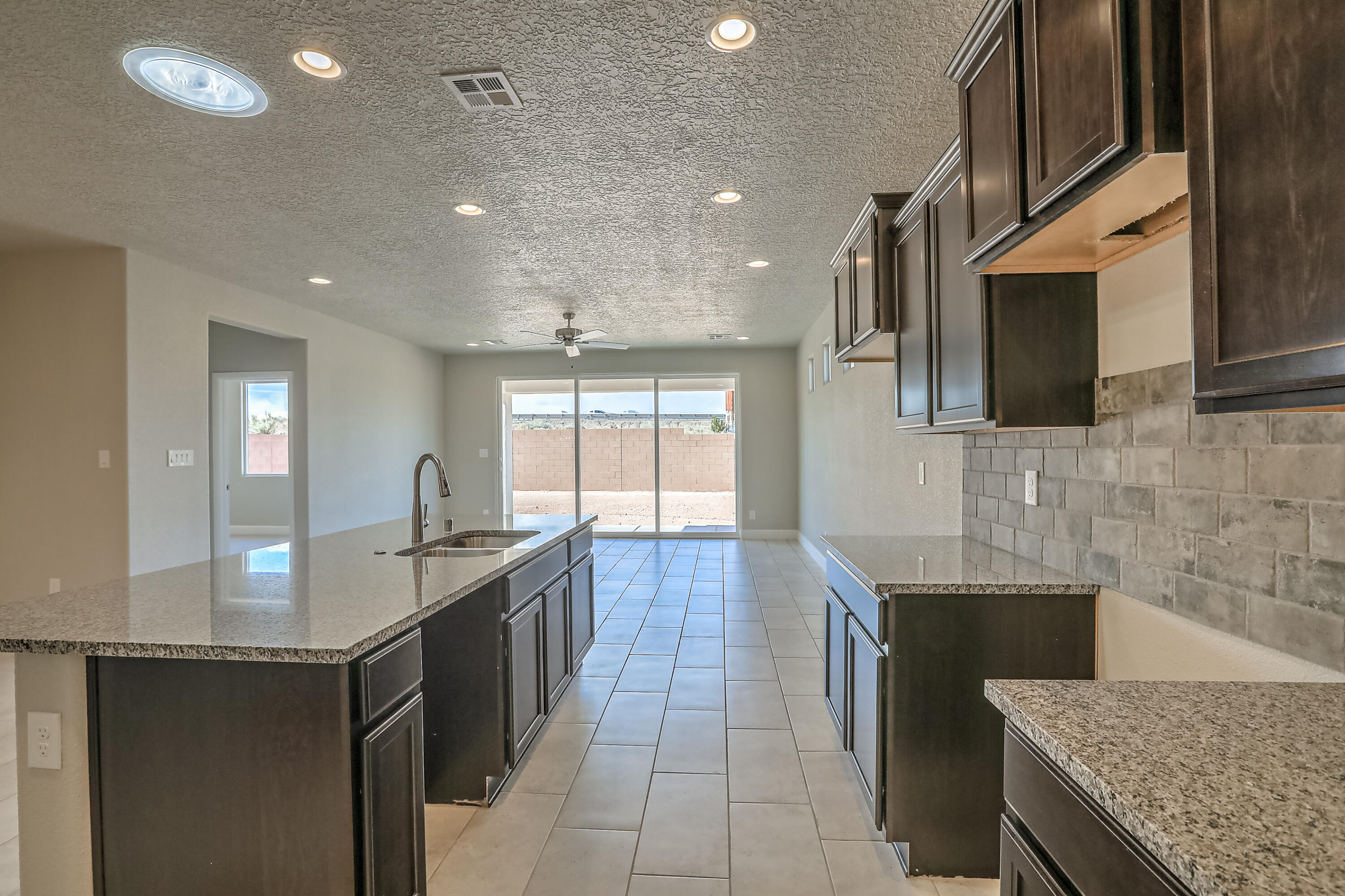 6817 Cleary Loop NE