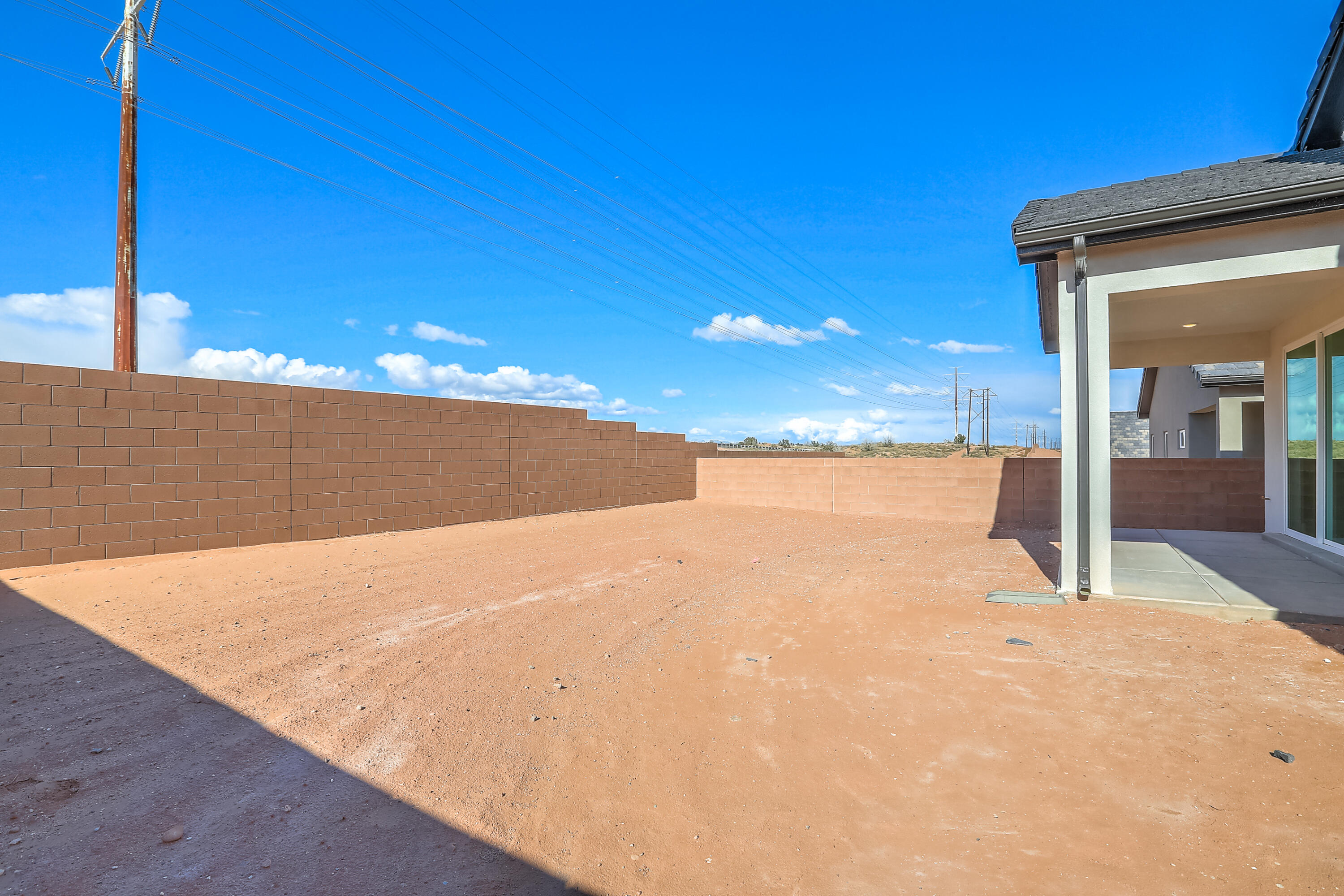 6817 Cleary Loop NE