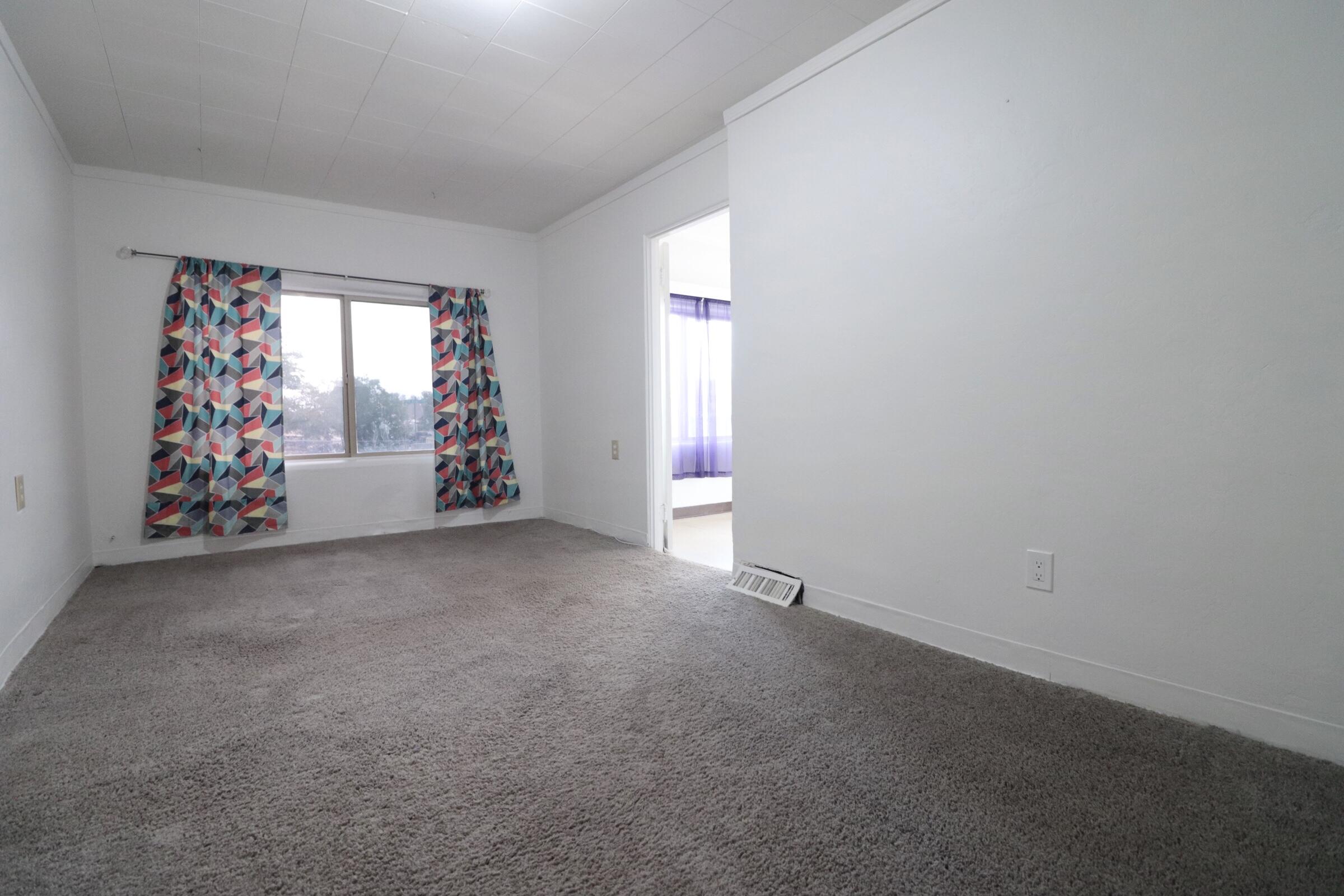 463 Loma Hermosa Drive NW