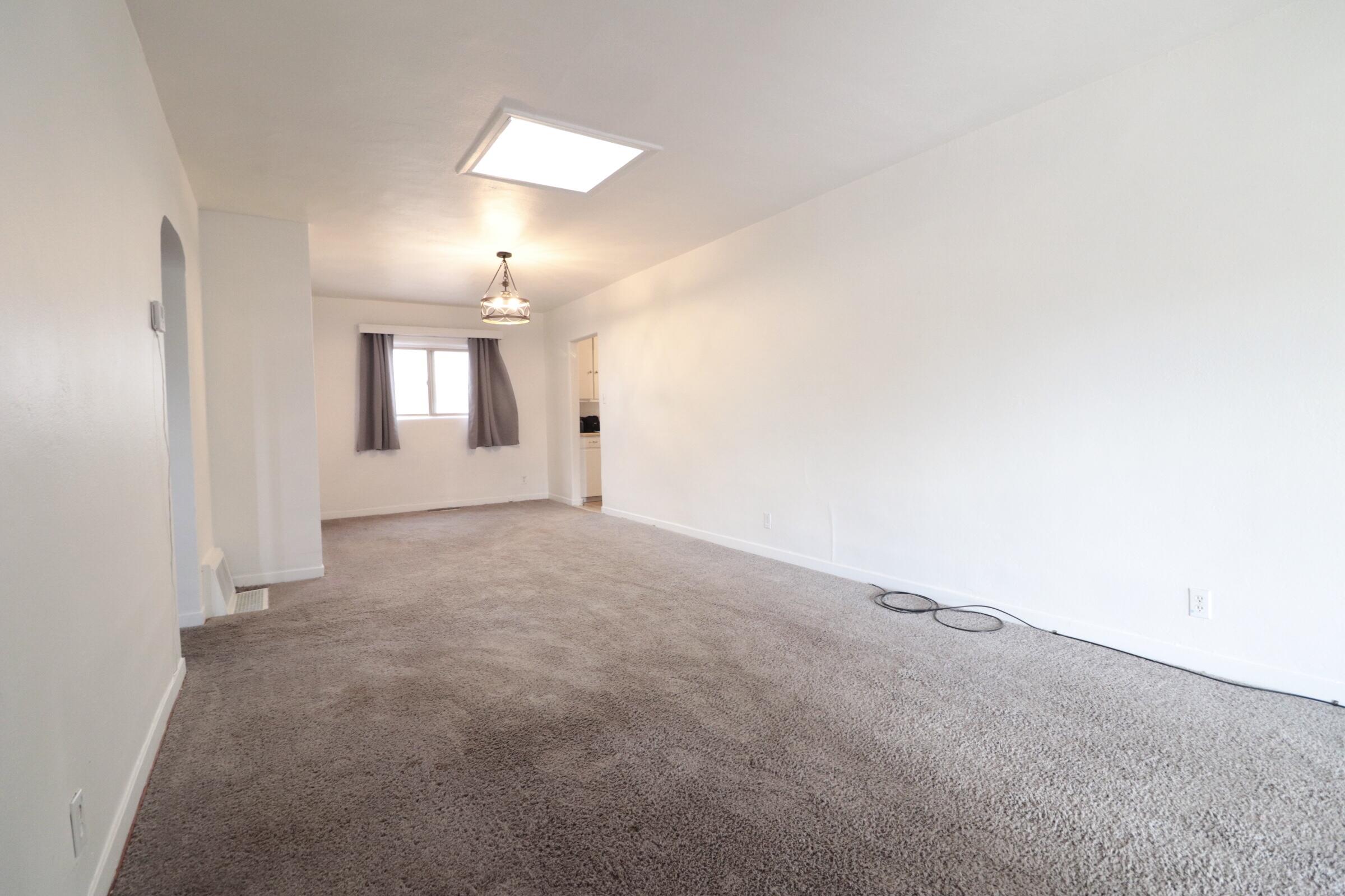 463 Loma Hermosa Drive NW