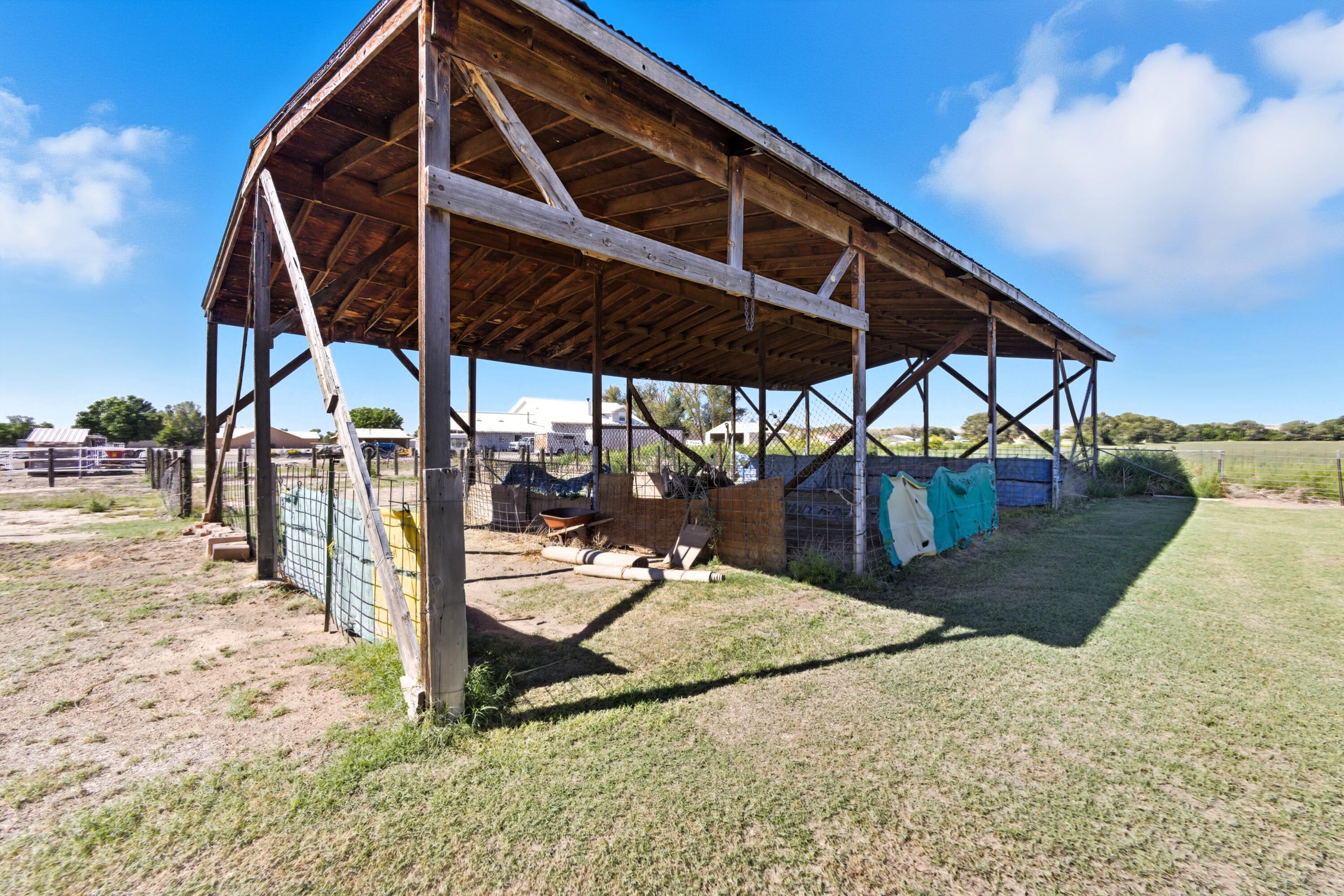35 EDMUNDO Road